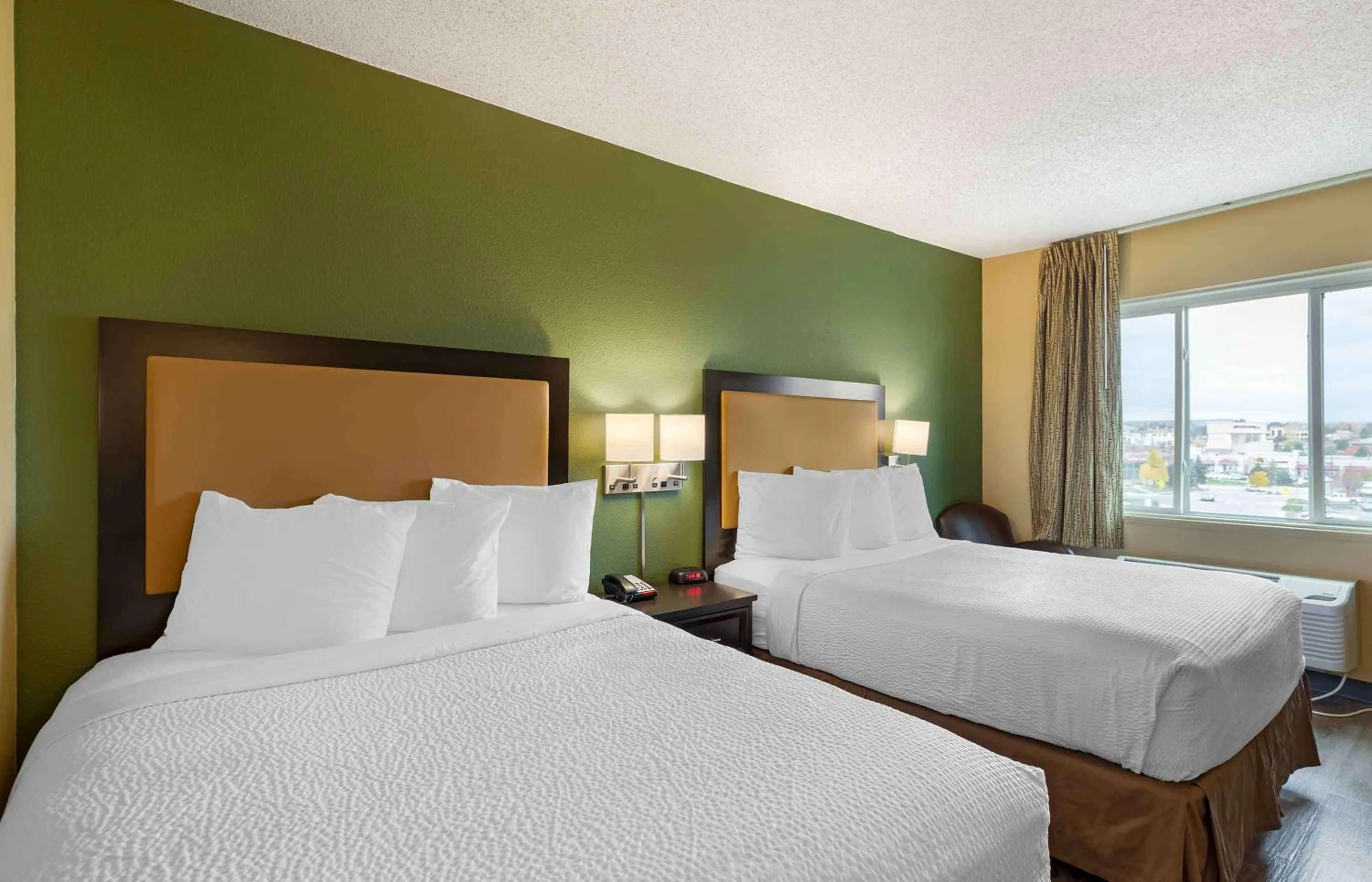 Bedroom, Bed in Extended Stay America Suites - Denver - Park Meadows