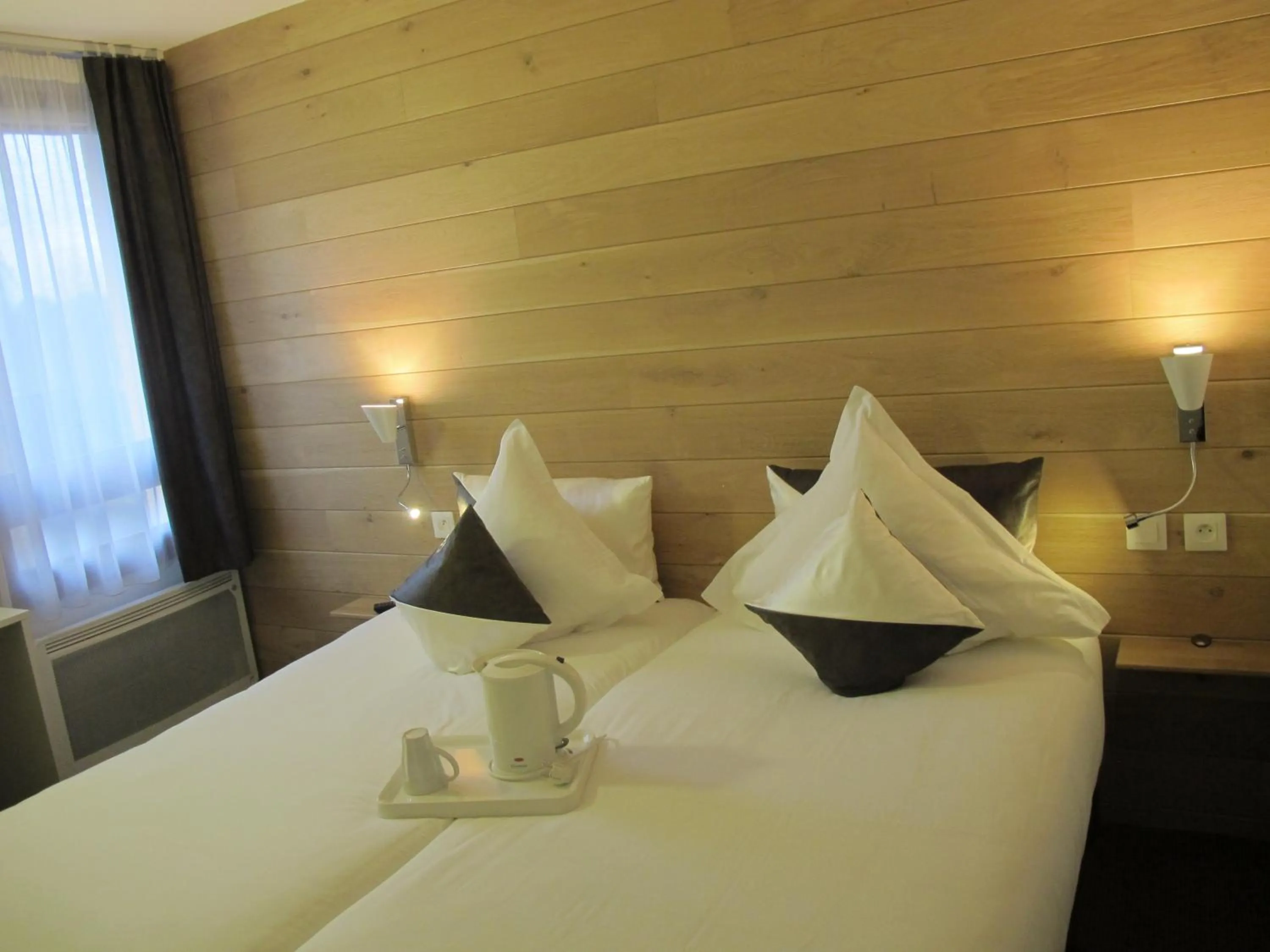 Bed in Sure Hotel by Best Western Rennes Chantepie