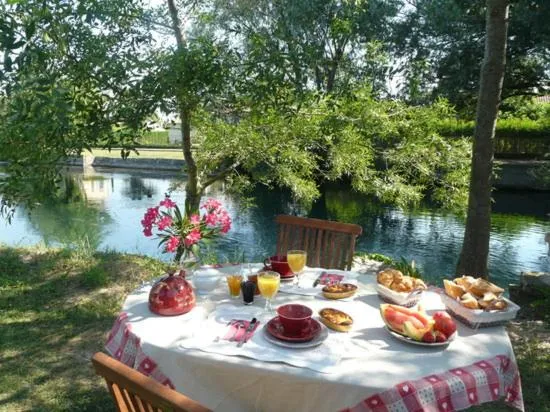 Mas Le Pont des Aubes