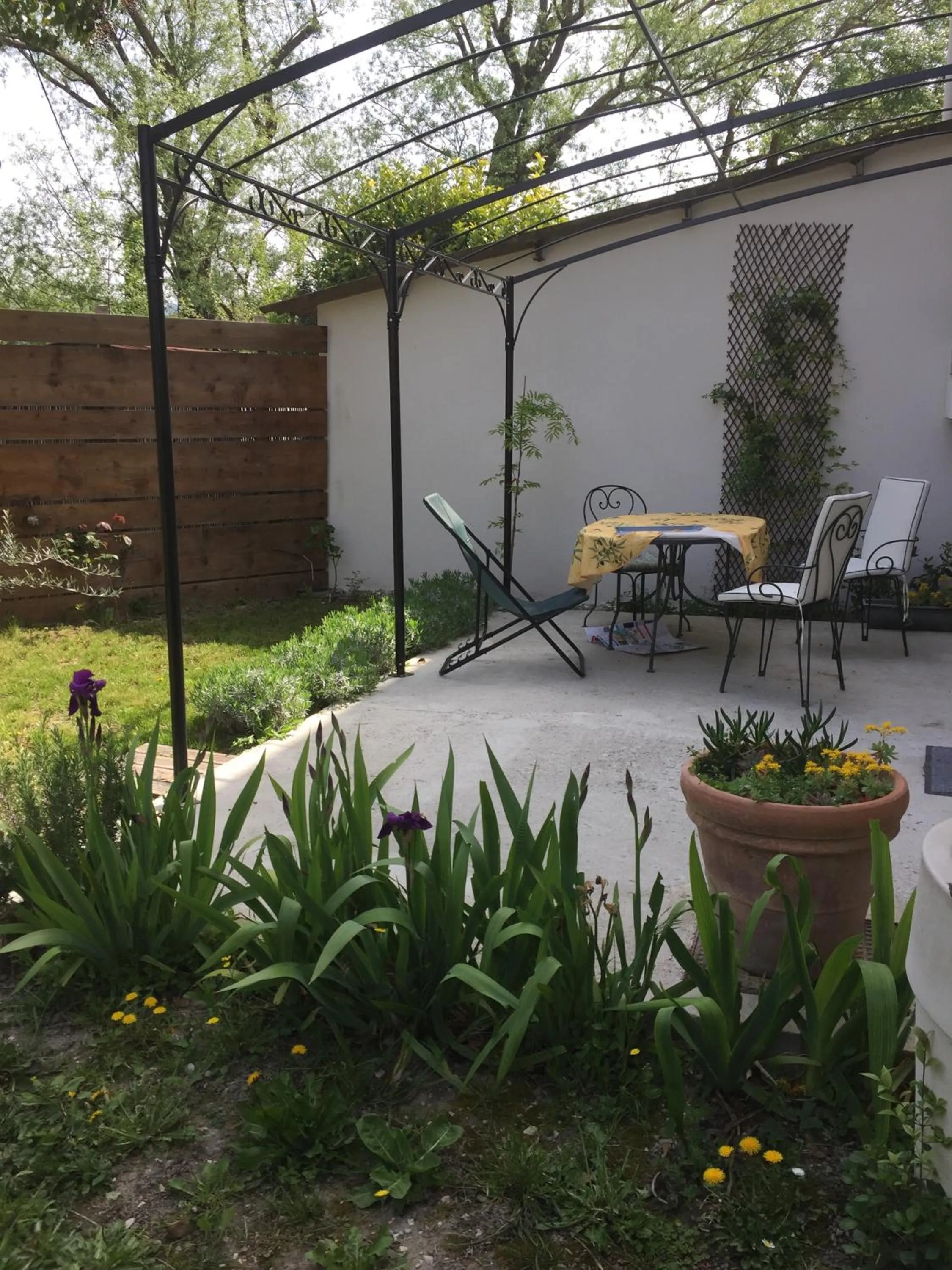 Patio in Mas Le Pont des Aubes