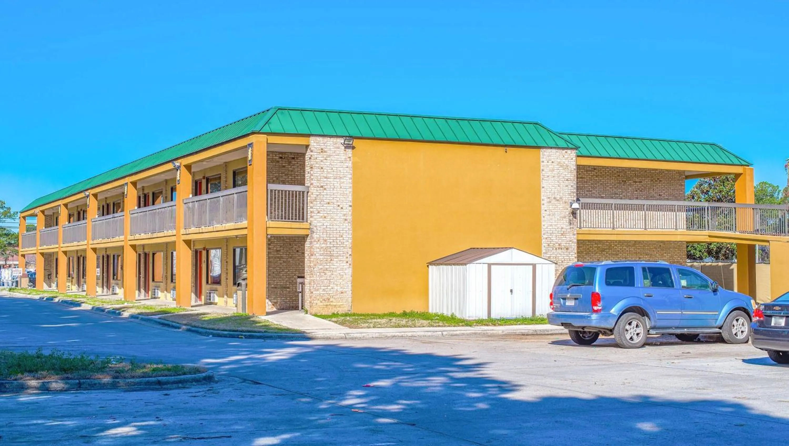 Property building in Mayfair Inn