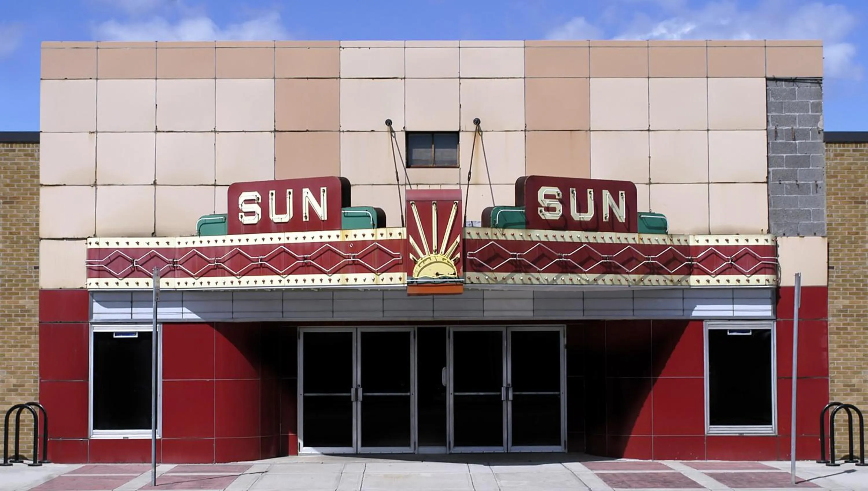 Nearby landmark in Mayfair Inn