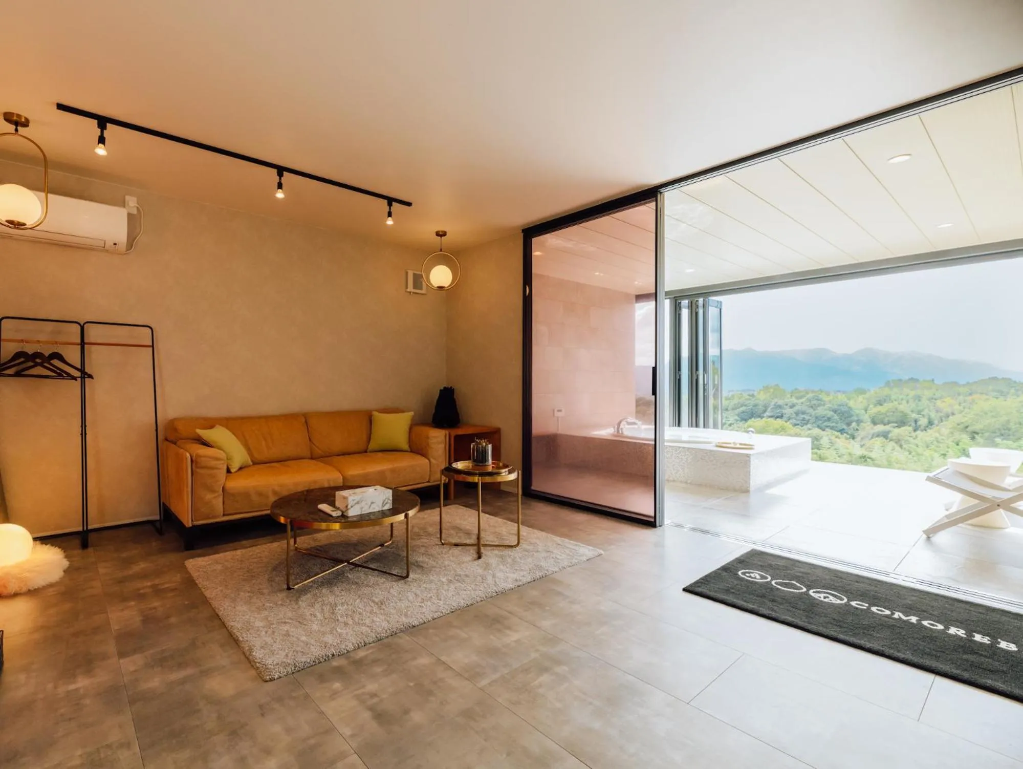 Dining area in Yufuin Glamping COMOREBI