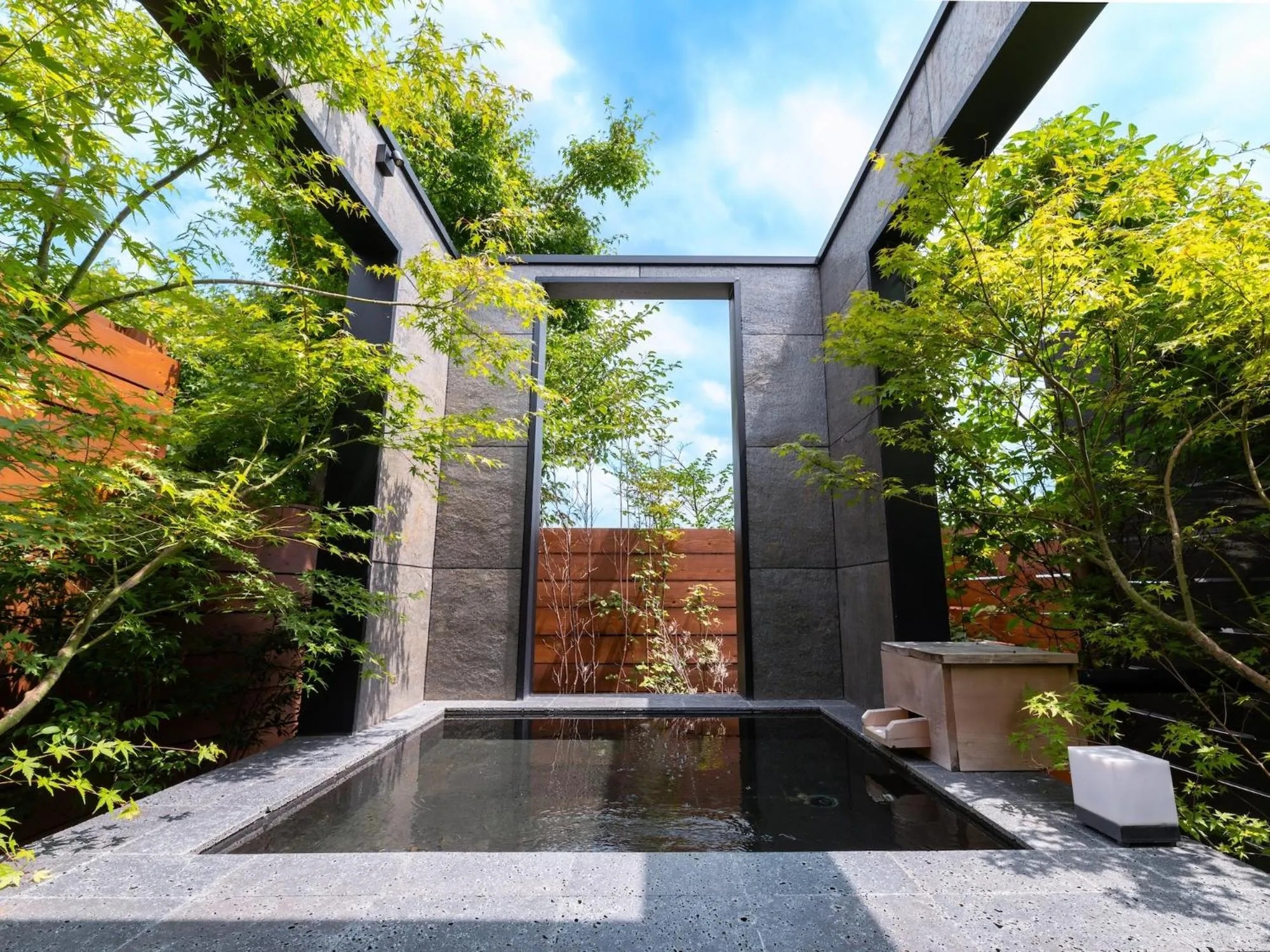 Yufuin Glamping COMOREBI