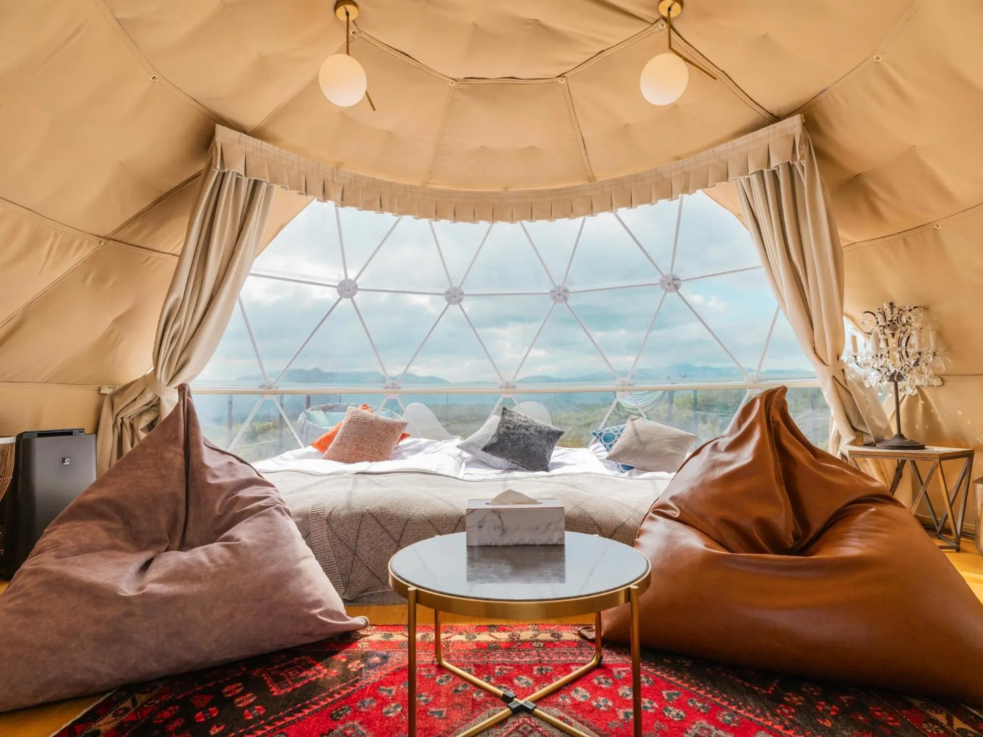 Property building in Yufuin Glamping COMOREBI