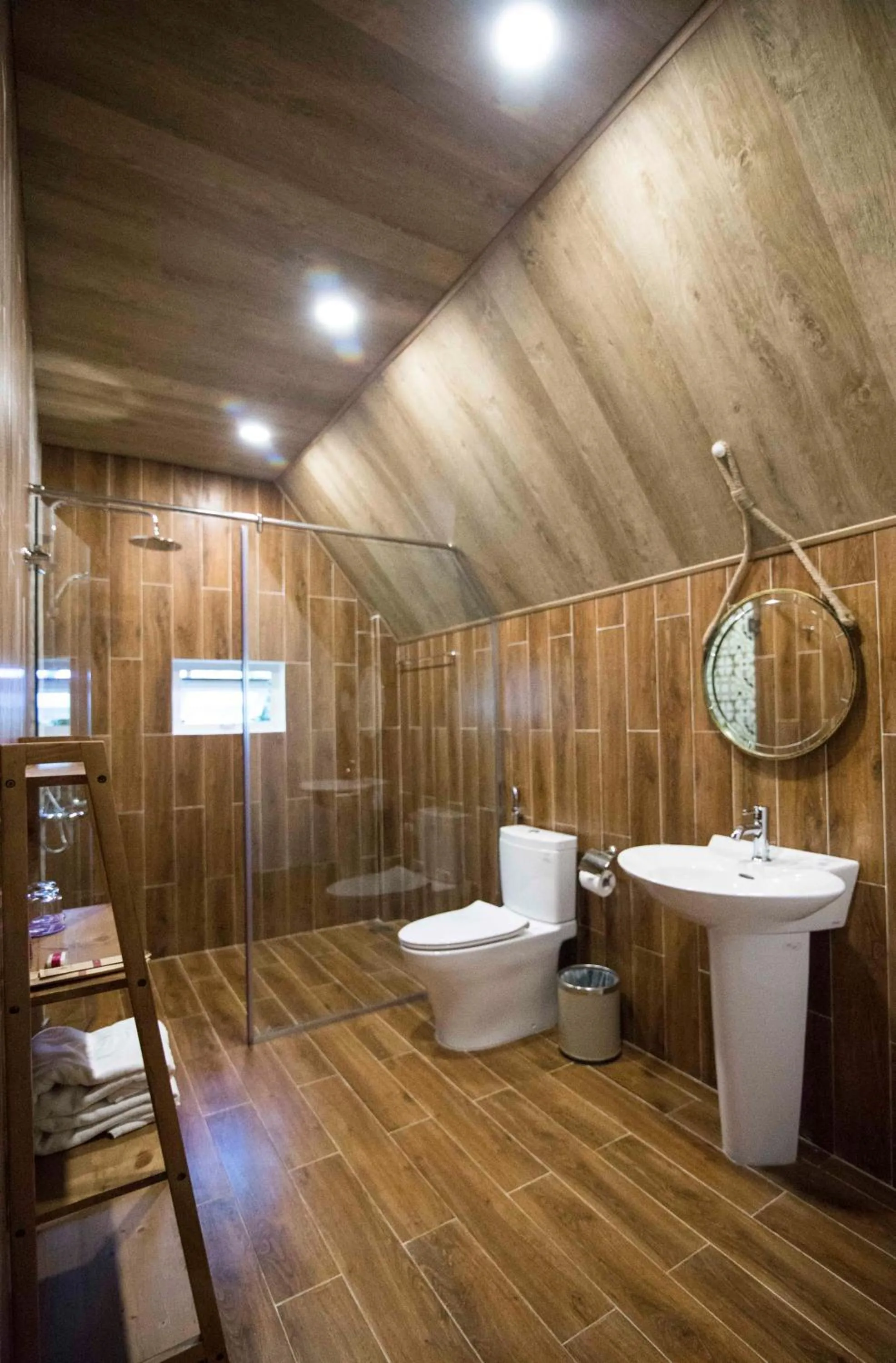 Bathroom in TTC Dreamy Hill Resort - Unlimited Access to TTC World - Thung Lung Tinh Yeu