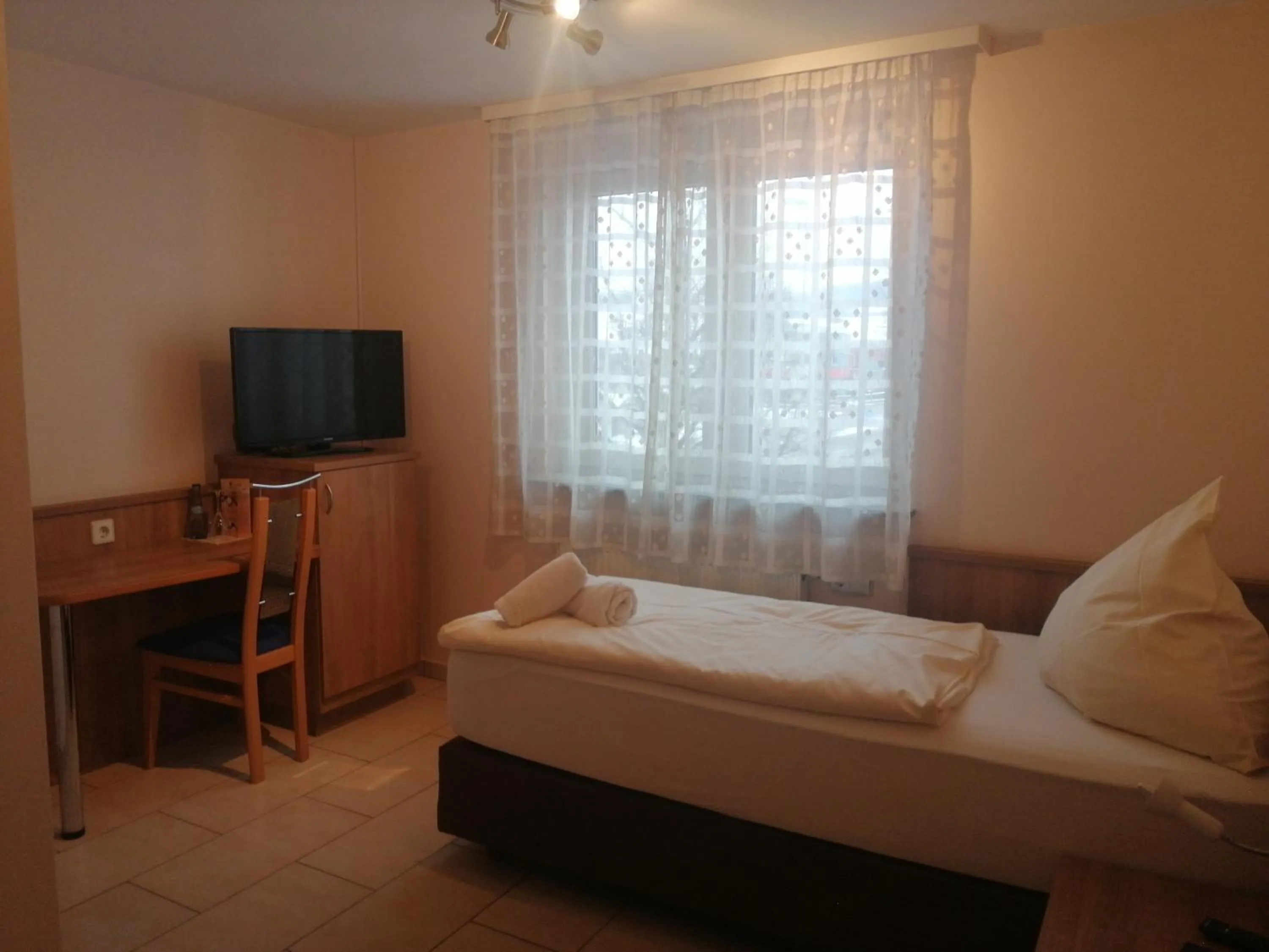 Bed in Hotel-Restaurant Zum Bäumle