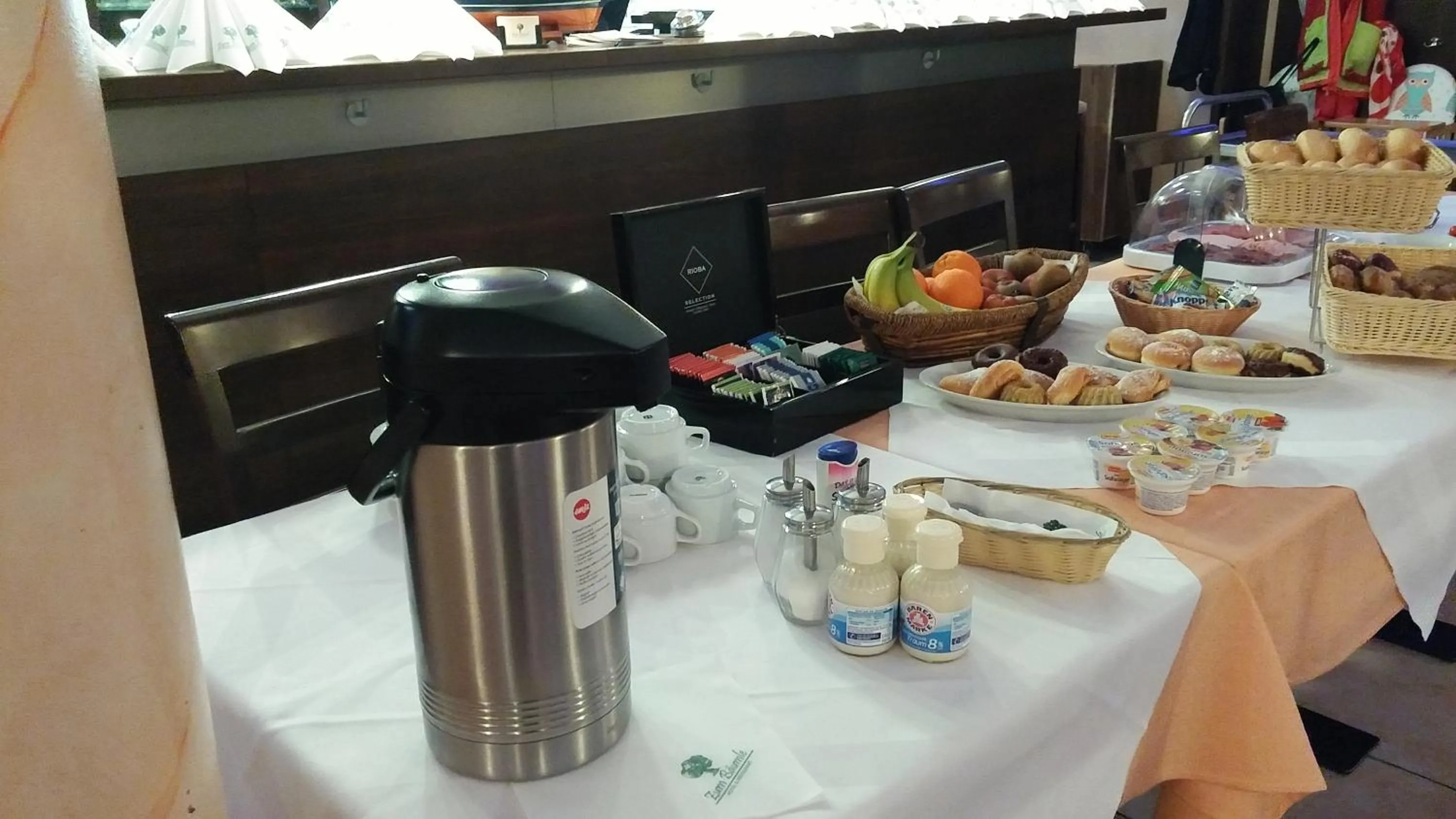 Breakfast in Hotel-Restaurant Zum Bäumle