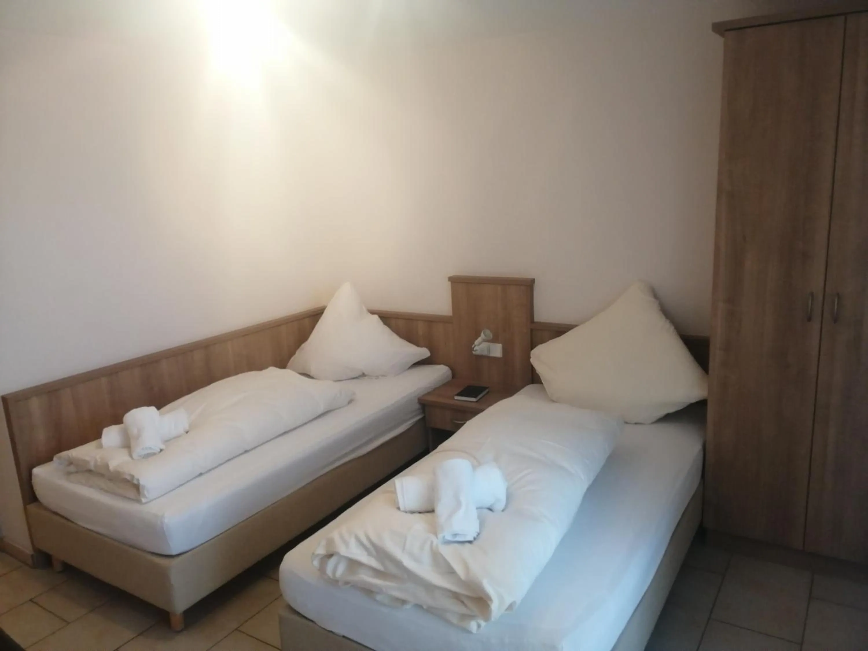 Bed in Hotel-Restaurant Zum Bäumle