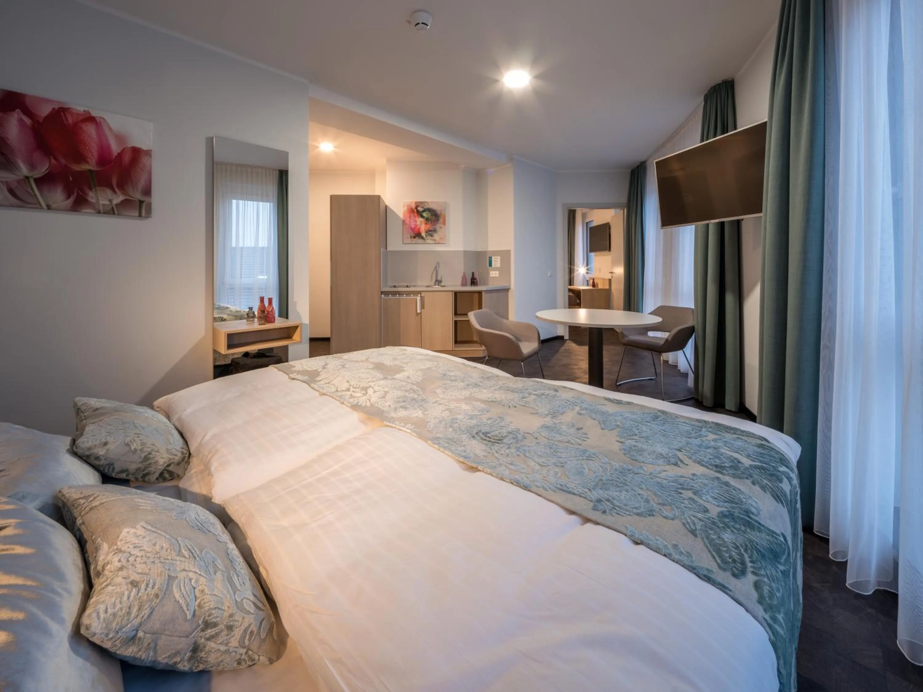 Bed in RS-HOTEL - smart & modern Hotel Apartments