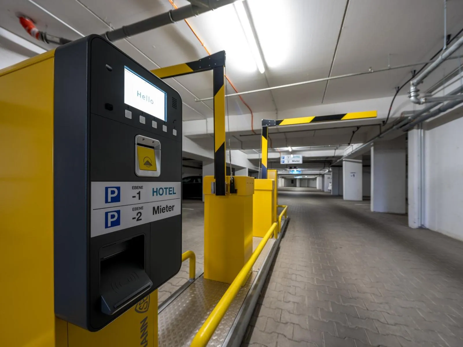 Facade/entrance in RS-HOTEL - smart & modern Hotel Apartments