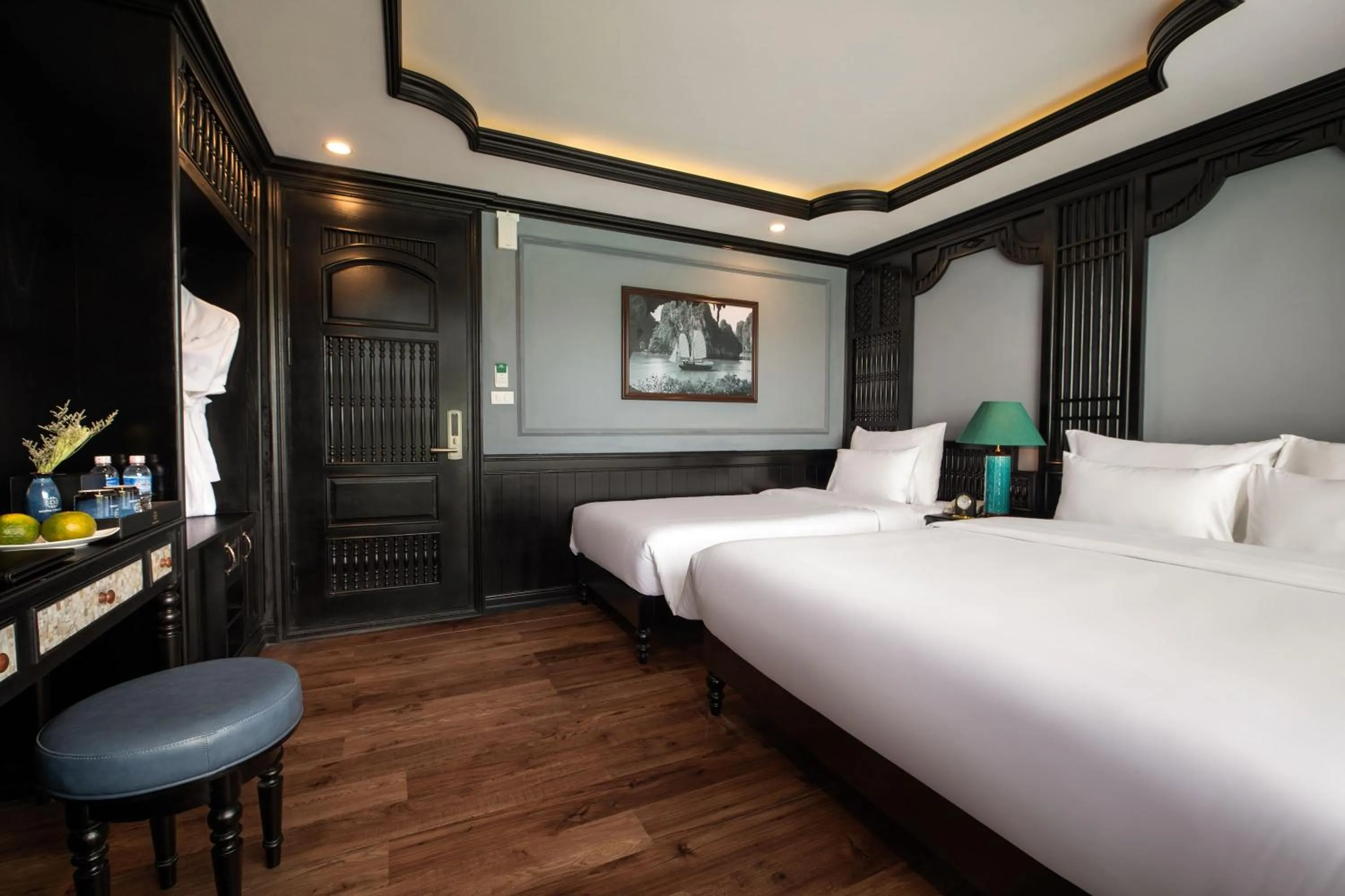 Bed in Doris Cruise by HAG