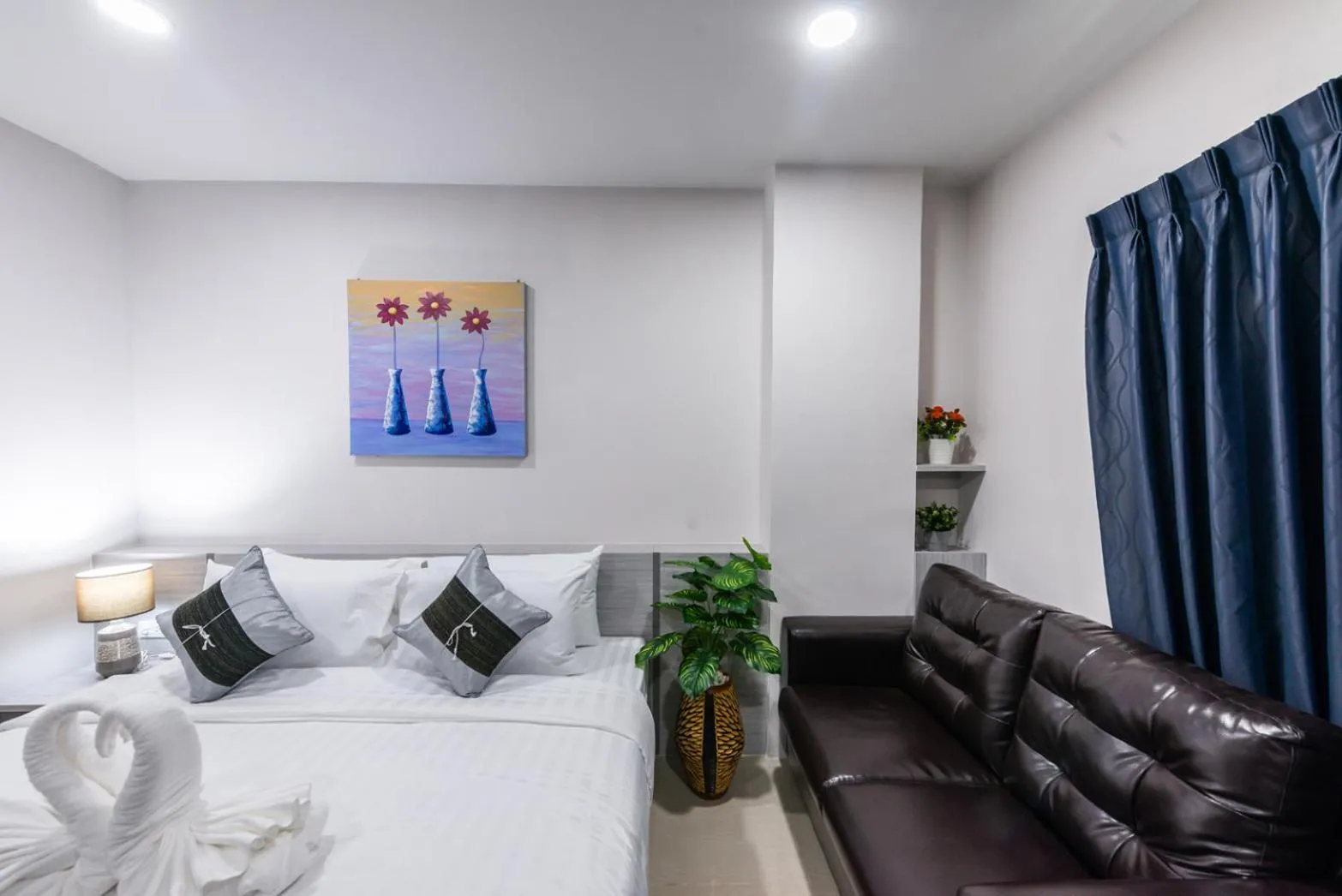 Bedroom, Bed in Aurora Suvarnabhumi