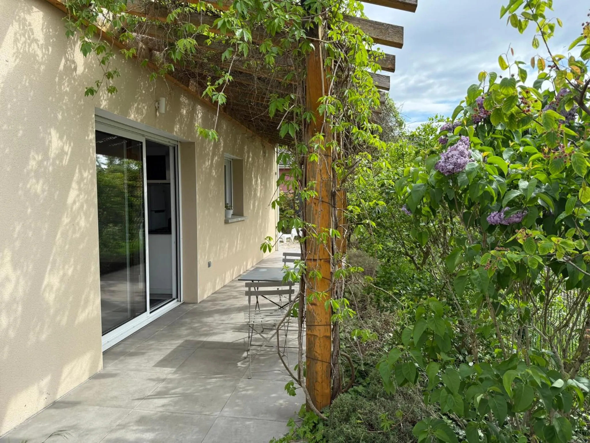 Patio in Chambres d'hôtes Grange Debout