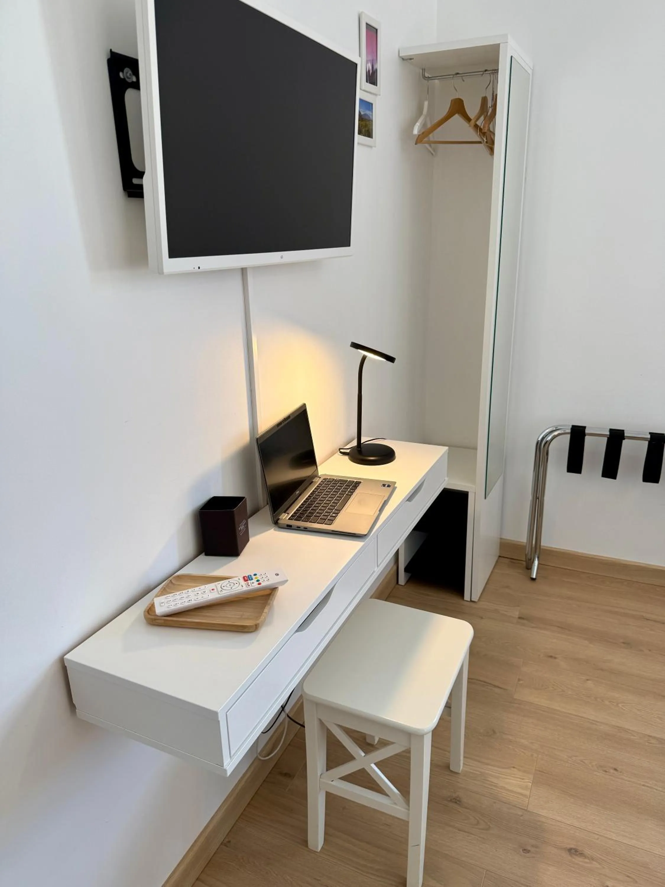 TV and multimedia in Chambres d'hôtes Grange Debout