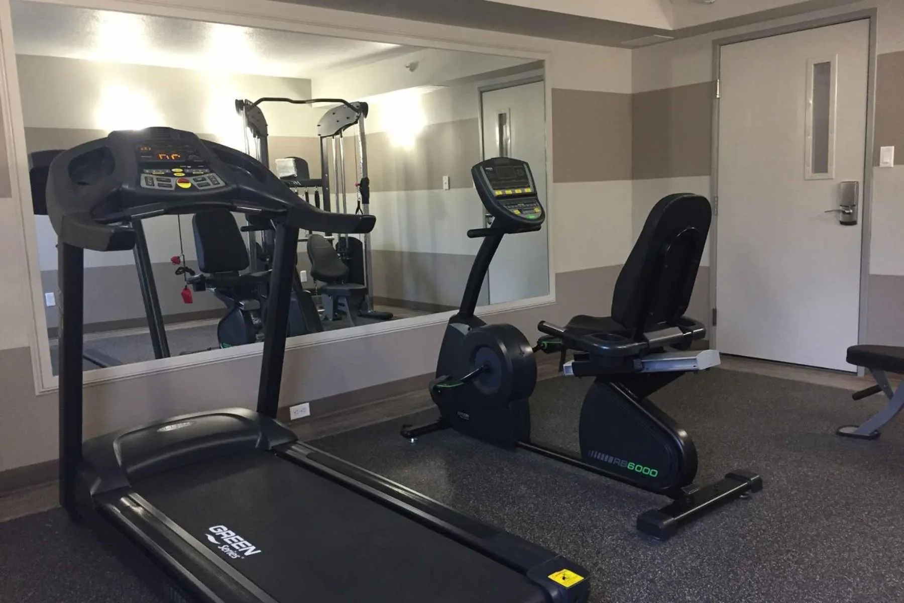 Fitness centre/facilities in Wingate by Wyndham Louisville Airport Expo Center