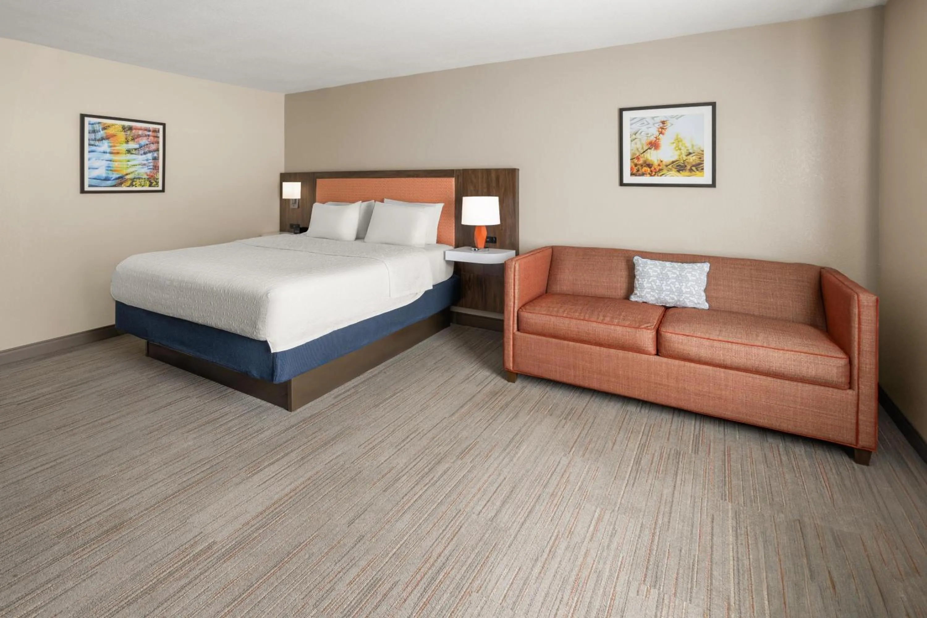 Bed in Hampton Inn Somerset