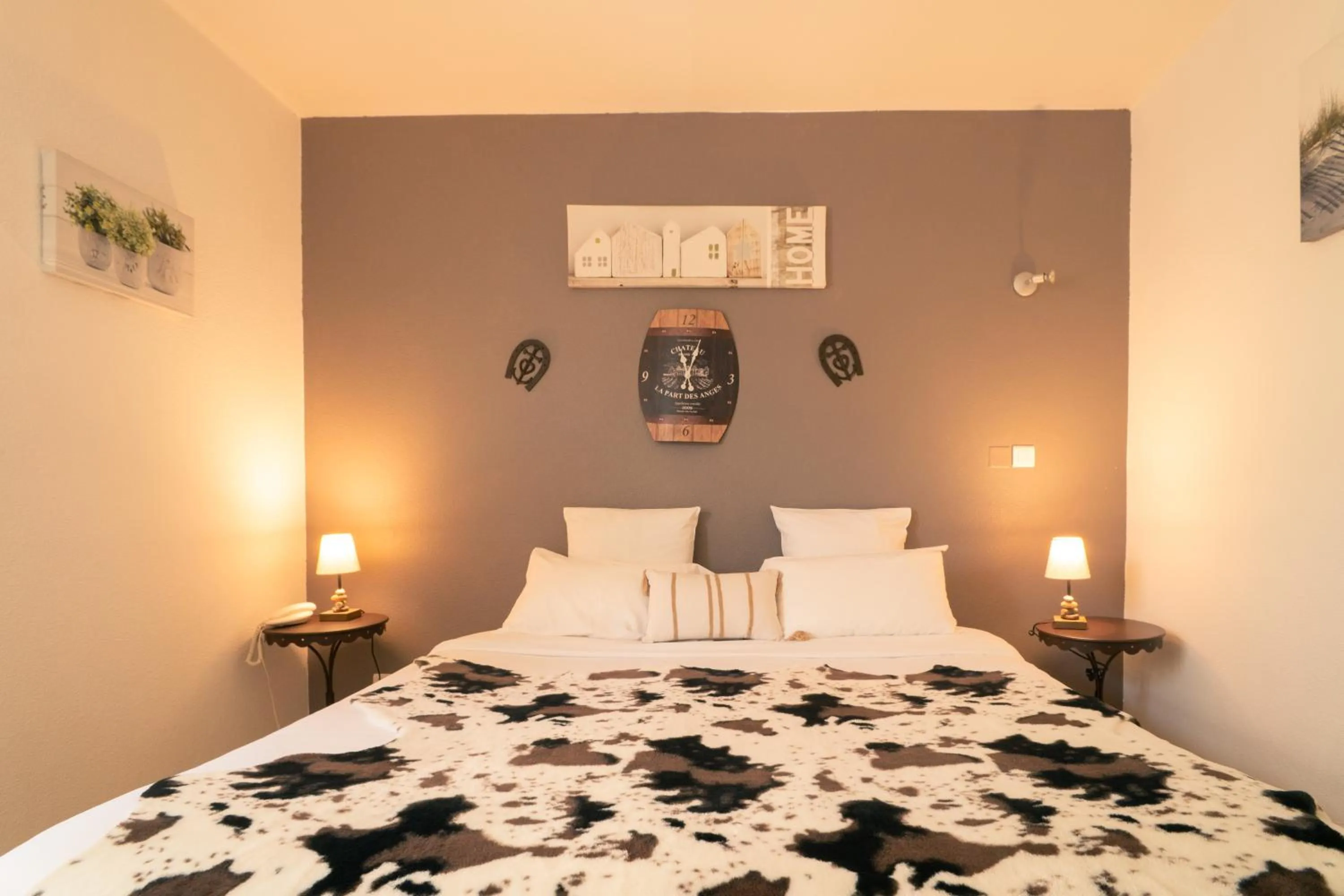 Bed in Le President-Gare Nimes Pont Du Gard