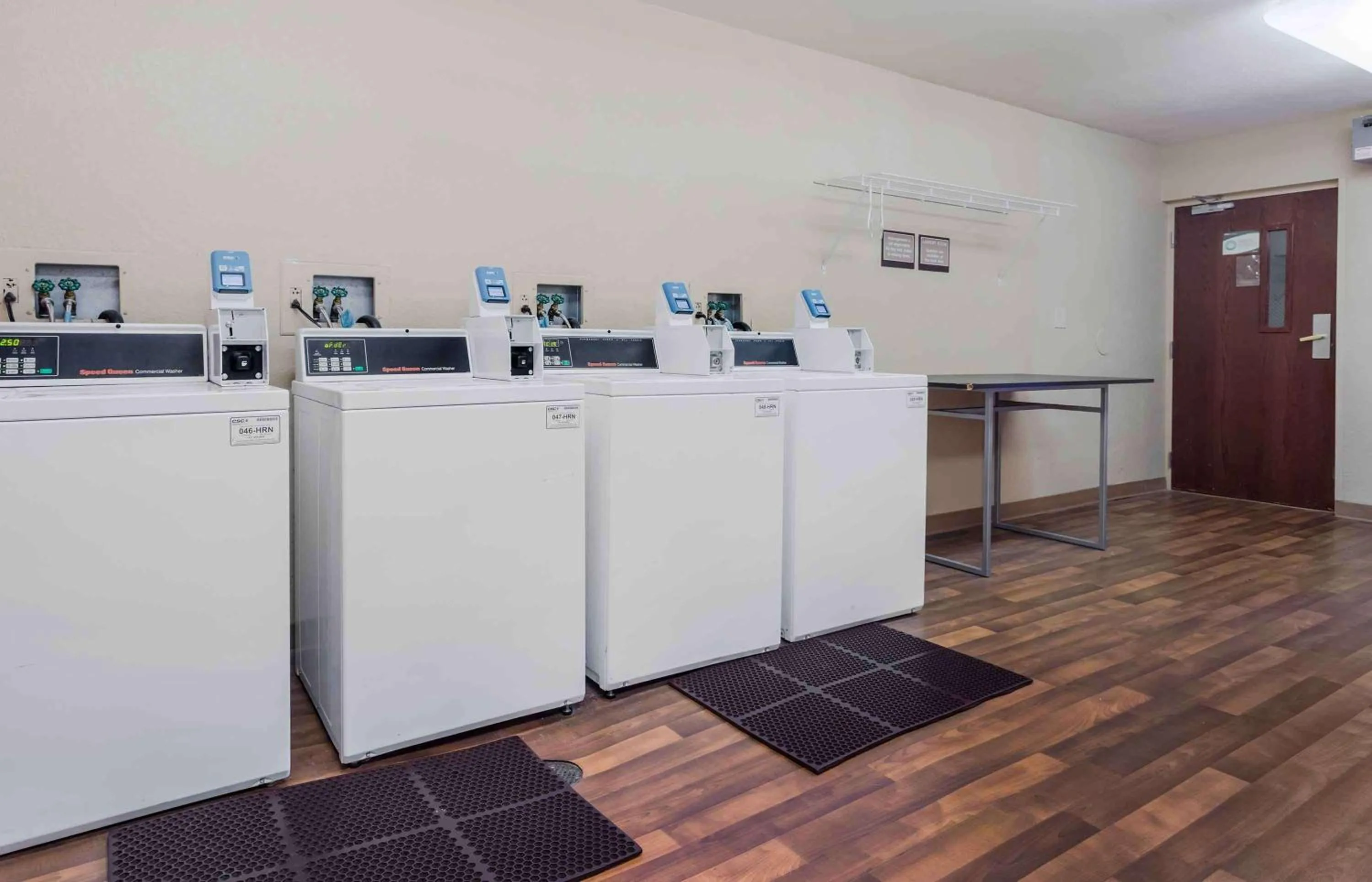 Property building in Extended Stay America Suites - Houston - Galleria - Westheimer