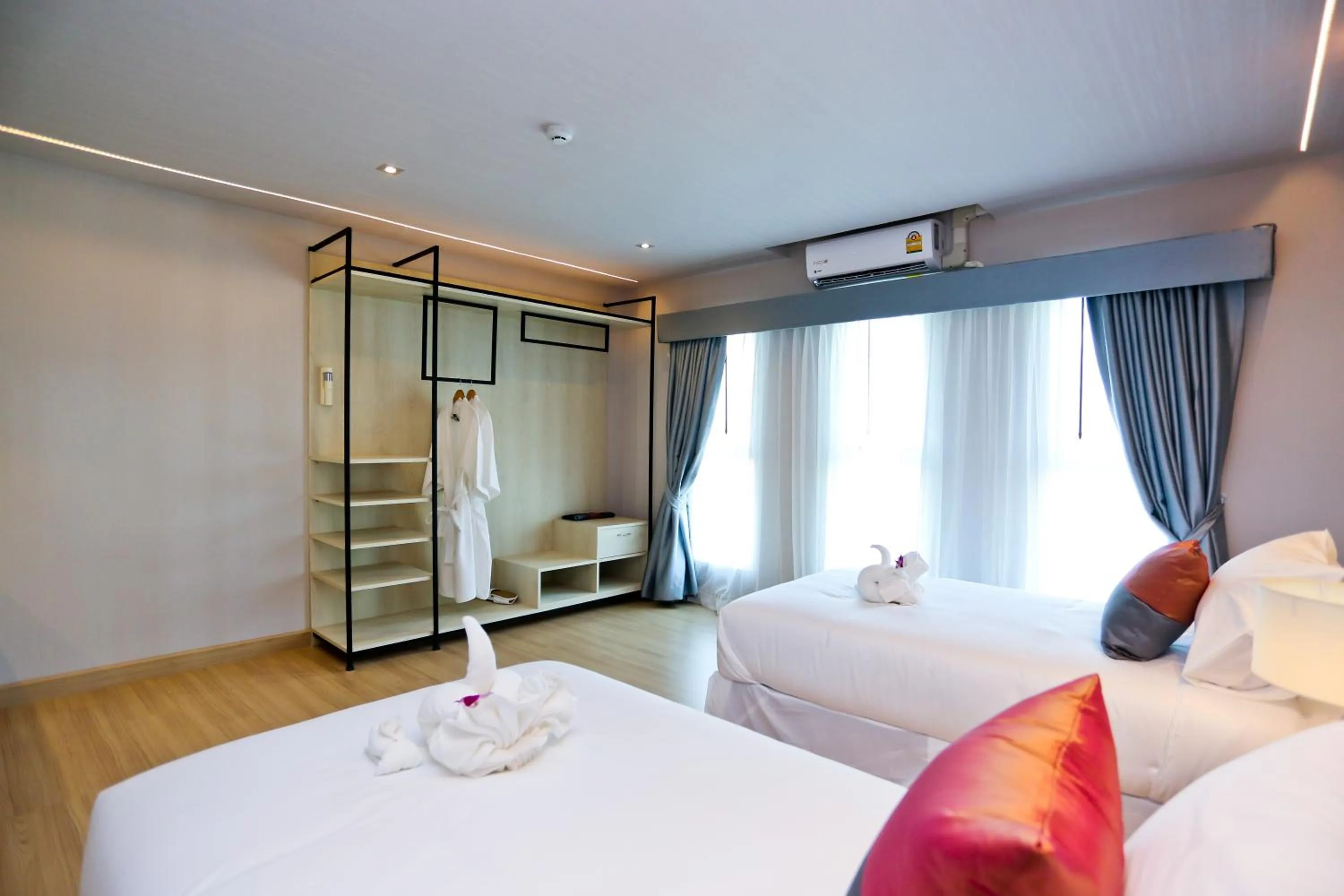 Photo of the whole room in Le Breeze Resort Hua hin