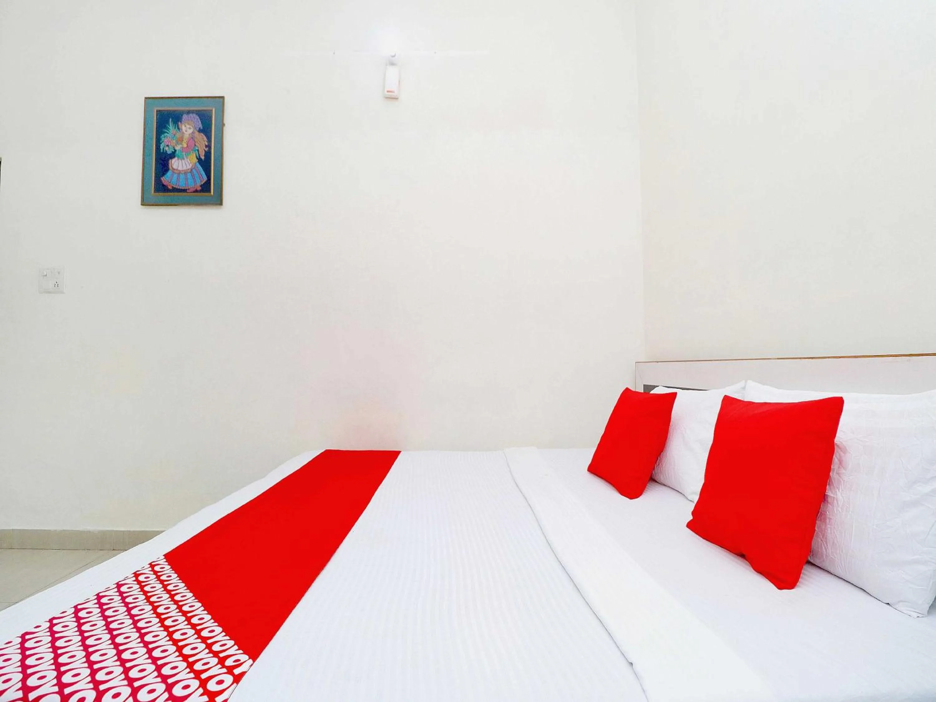 Bedroom, Bed in Hotel O Welcome Lounge