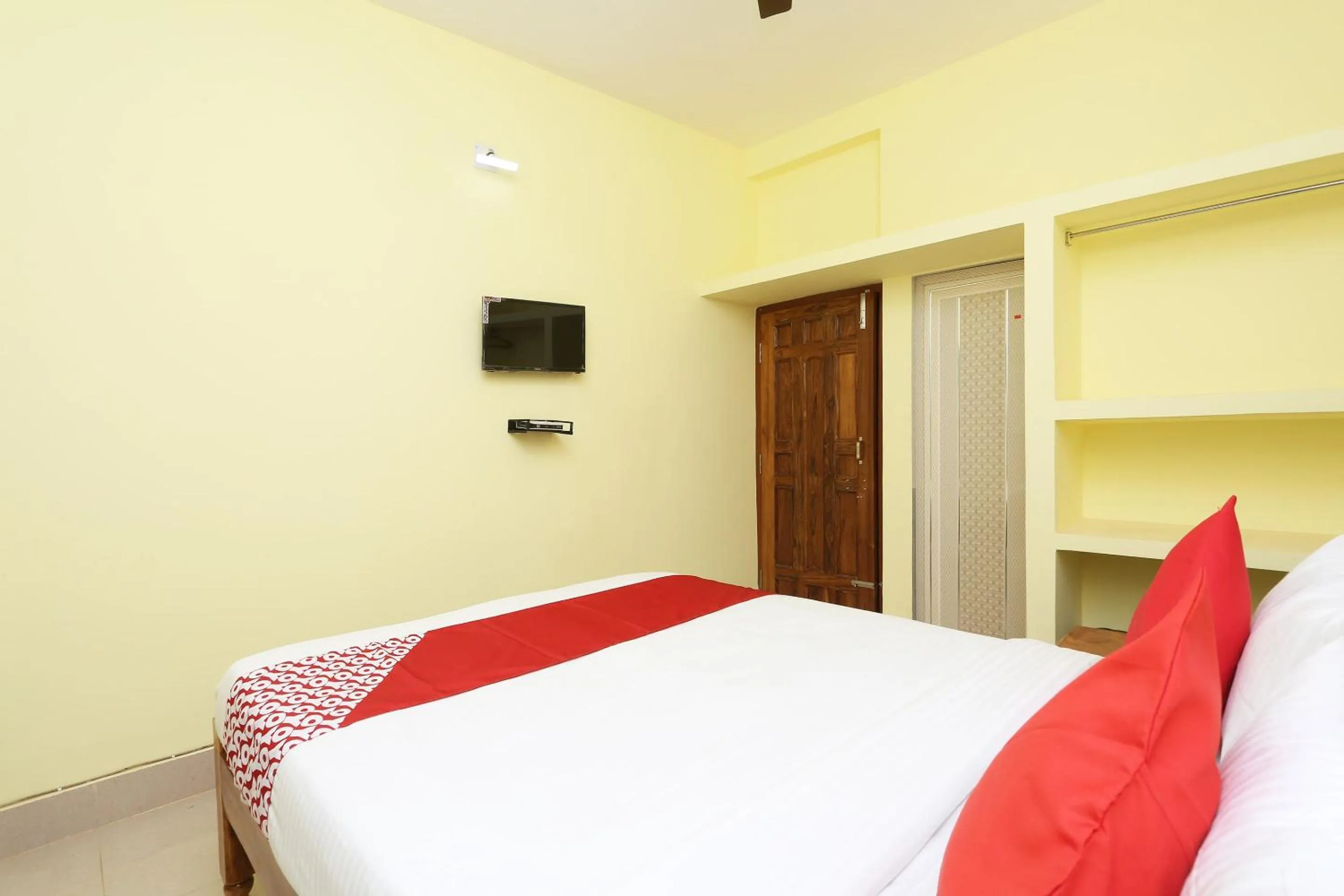 Bedroom in Hotel O Nandan Residency