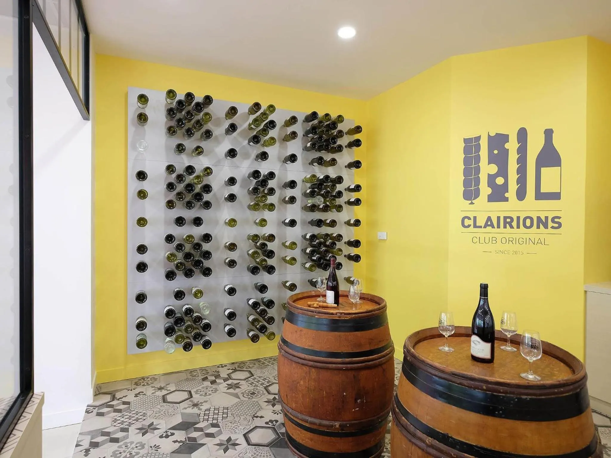 Restaurant/places to eat in Hôtel ibis Styles Auxerre Nord