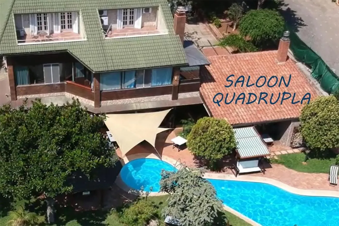 Classic Quadruple Room in Small Paradise Palermo