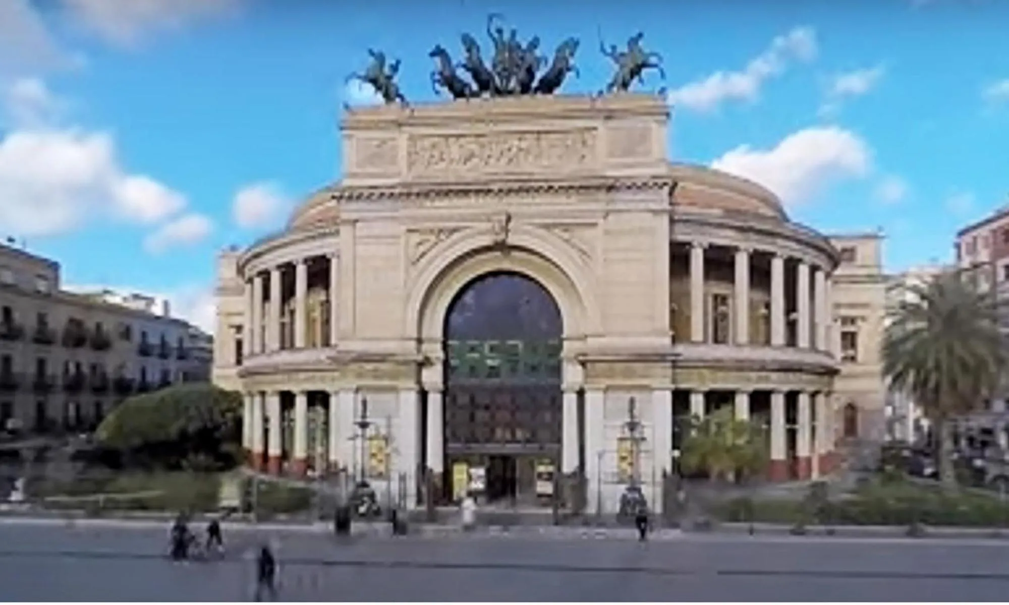 Nearby landmark in Small Paradise Palermo
