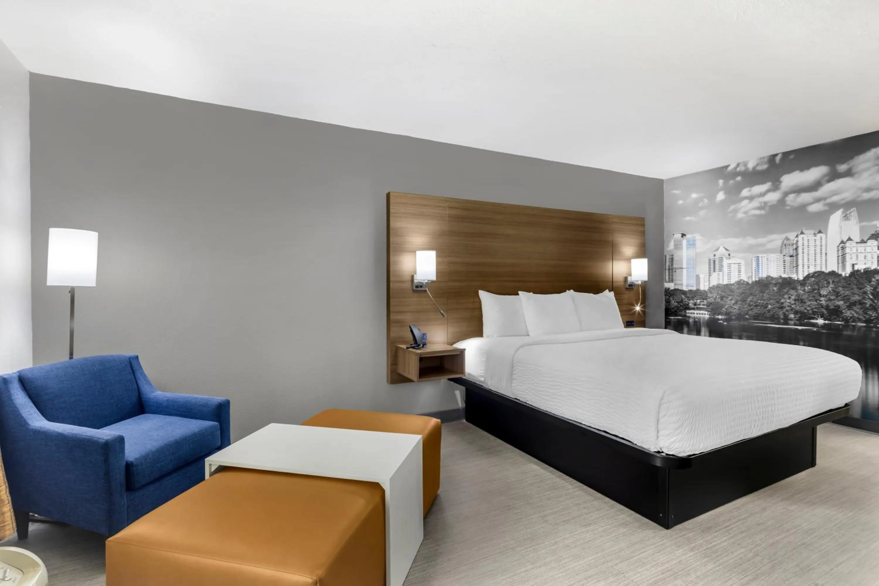 Bed in Clarion Pointe Morrow - Atlanta South