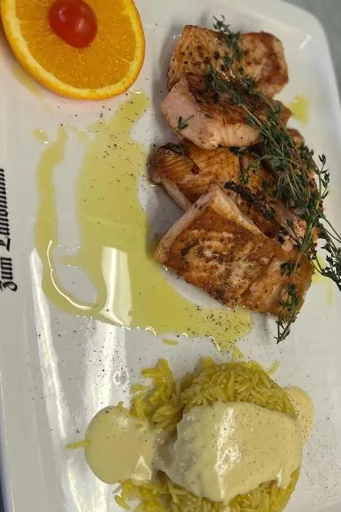 Restaurant/places to eat in Hotel Restaurant Zum Landmann