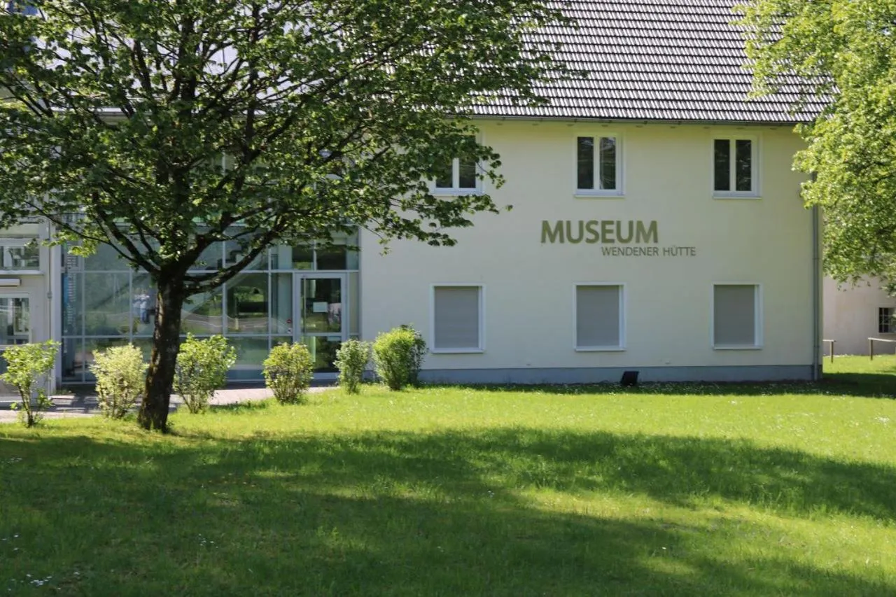 Restaurant/places to eat in Hotel Restaurant Zum Landmann