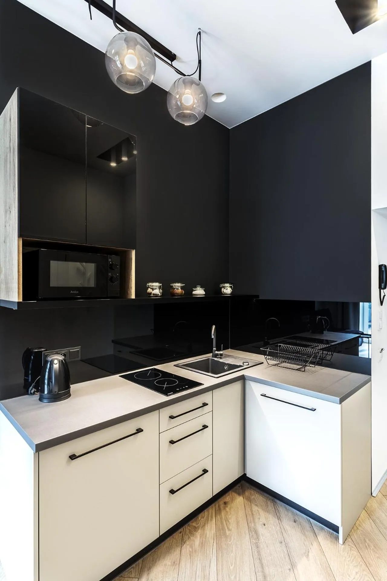 Kitchen or kitchenette in Apartamenty Nowa Kamienica Częstochowa Centrum Szymanowskiego 22A