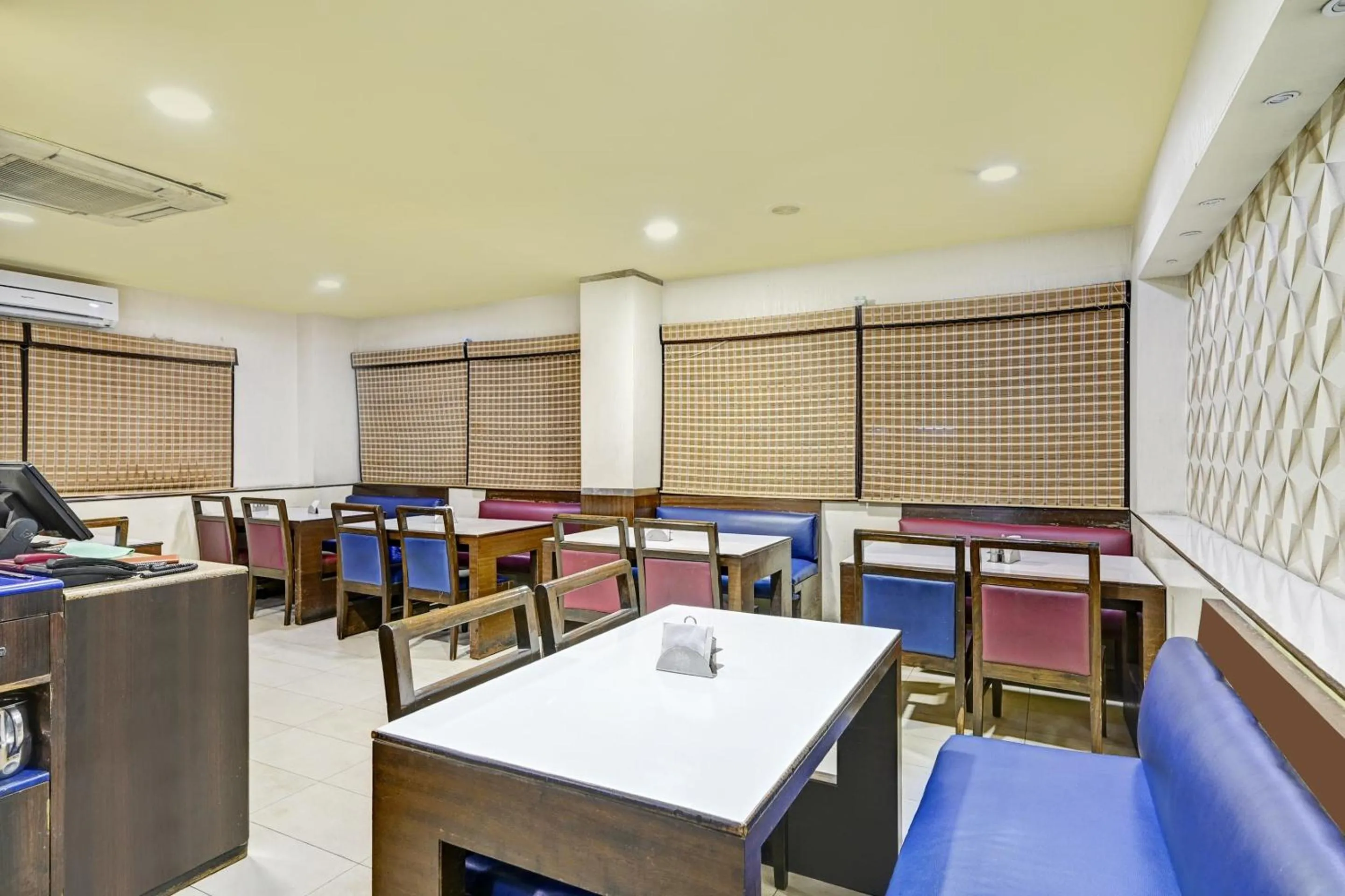 Other in Townhouse OAK Hotel Belsons Taj Mahal