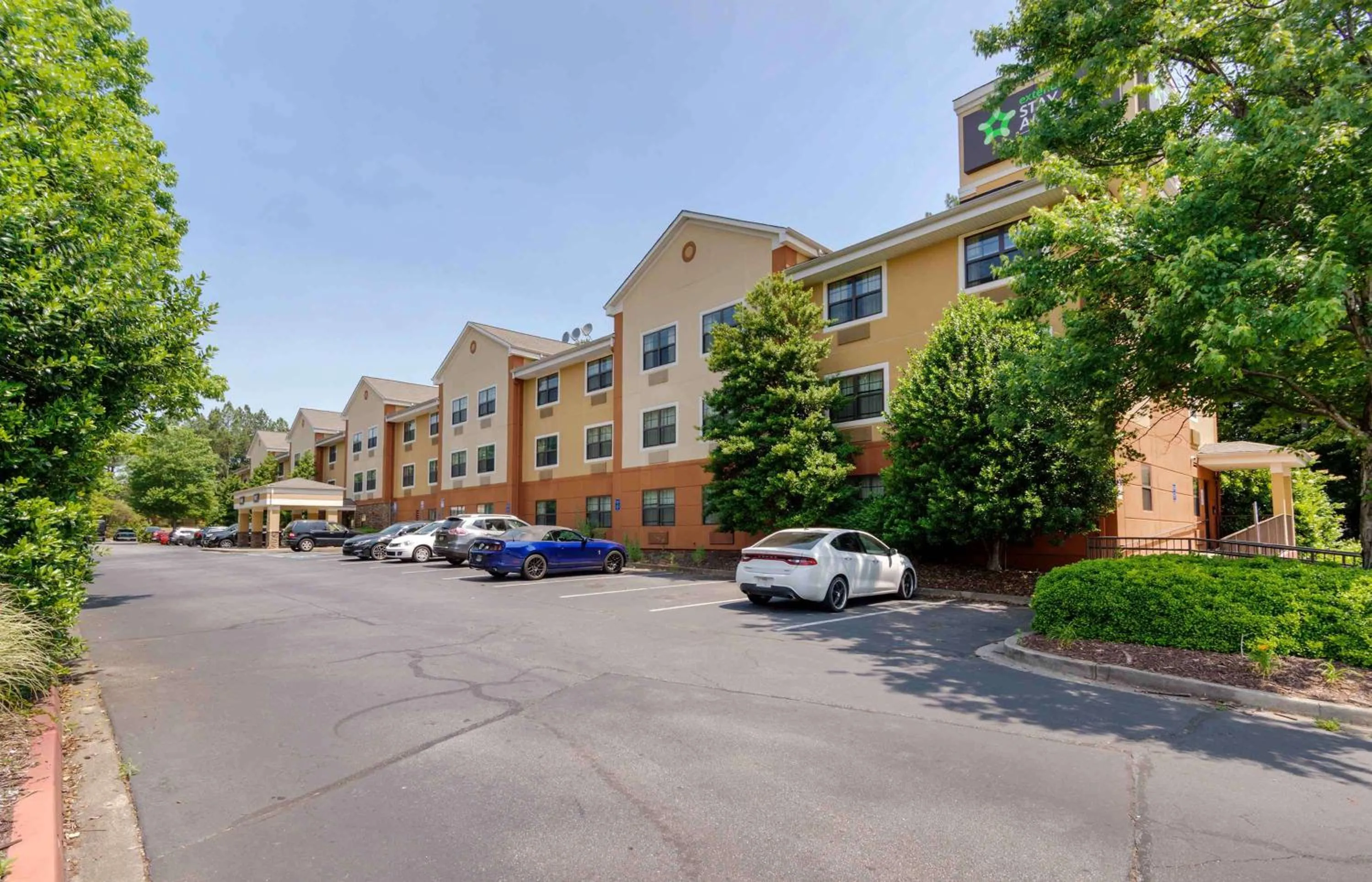 Property building in Extended Stay America Select Suites - Atlanta - Marietta - Windy Hill
