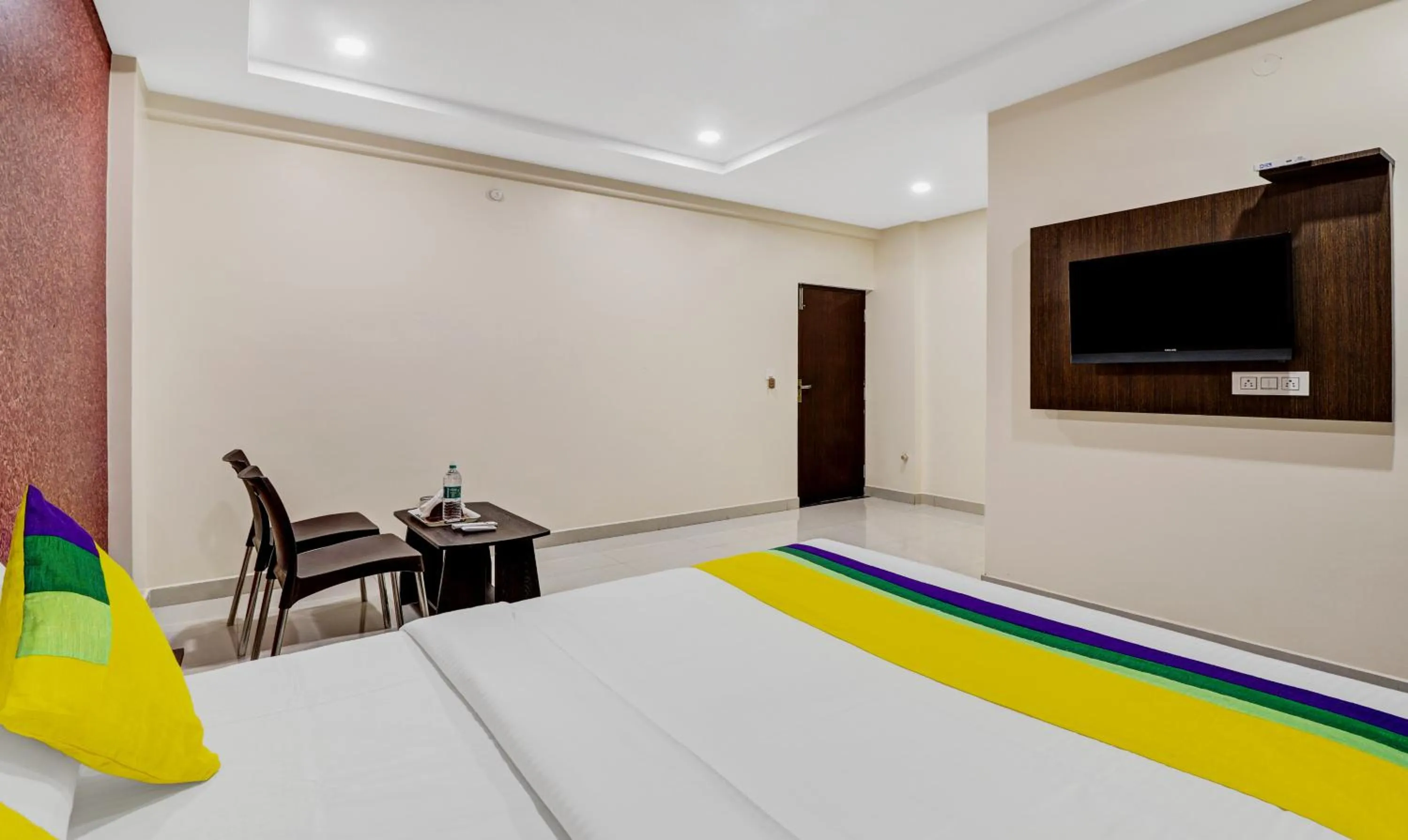 Bedroom in Itsy Hotels Harsha Comforts,600 Mts From Coffee Museum
