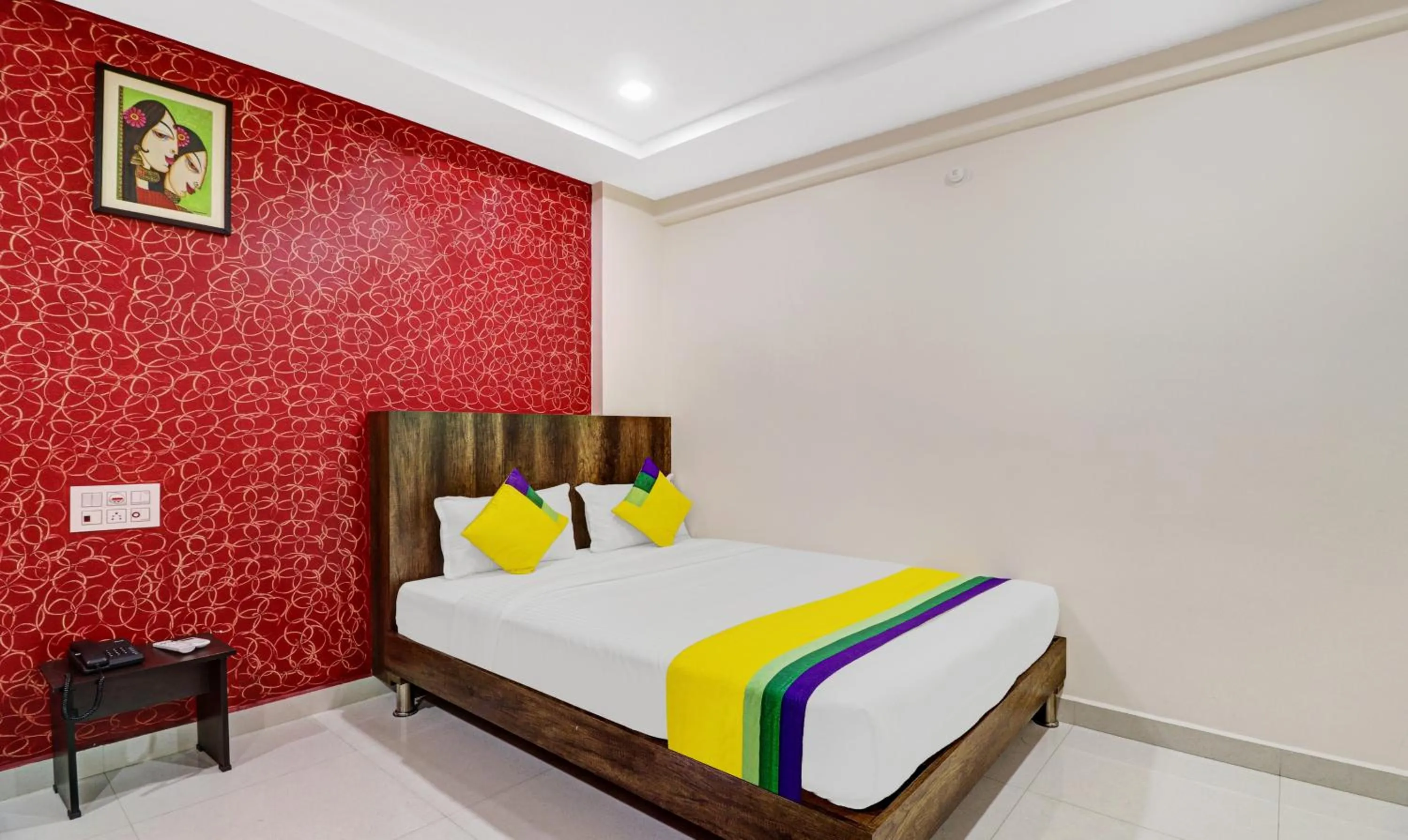 Bedroom in Itsy Hotels Harsha Comforts,600 Mts From Coffee Museum