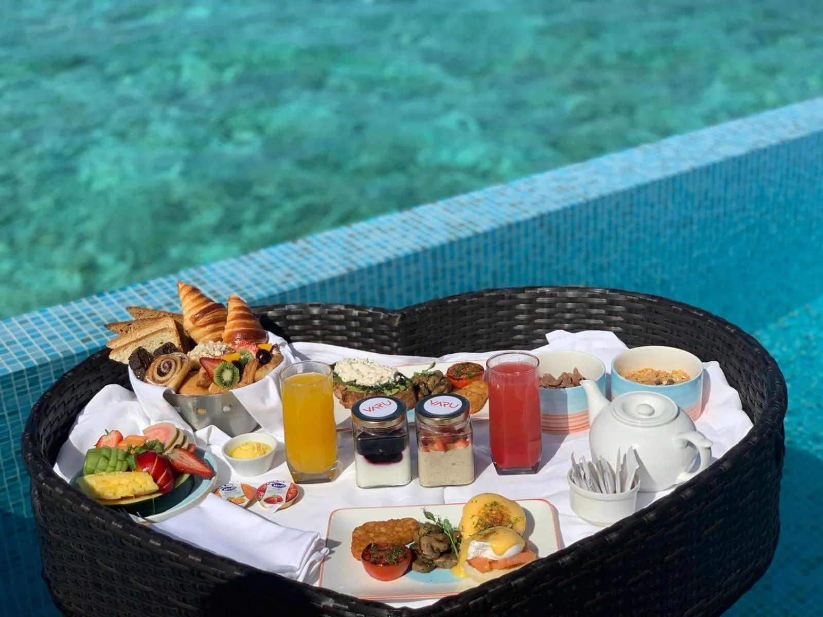 Food and drinks in VARU by Atmosphere - Premium All Inclusive with Free Transfers