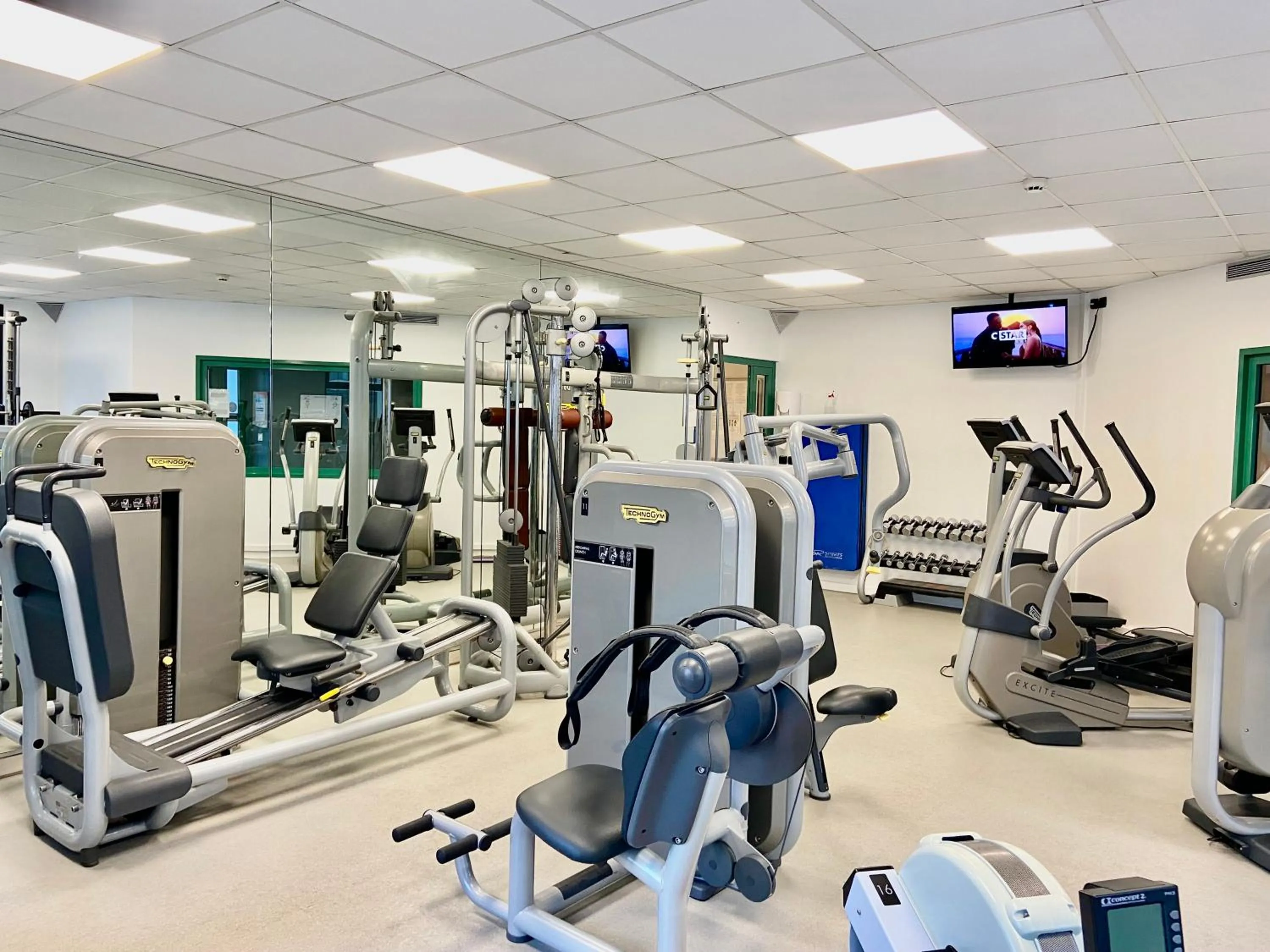 Fitness centre/facilities in Holiday Inn Calais Coquelles by IHG