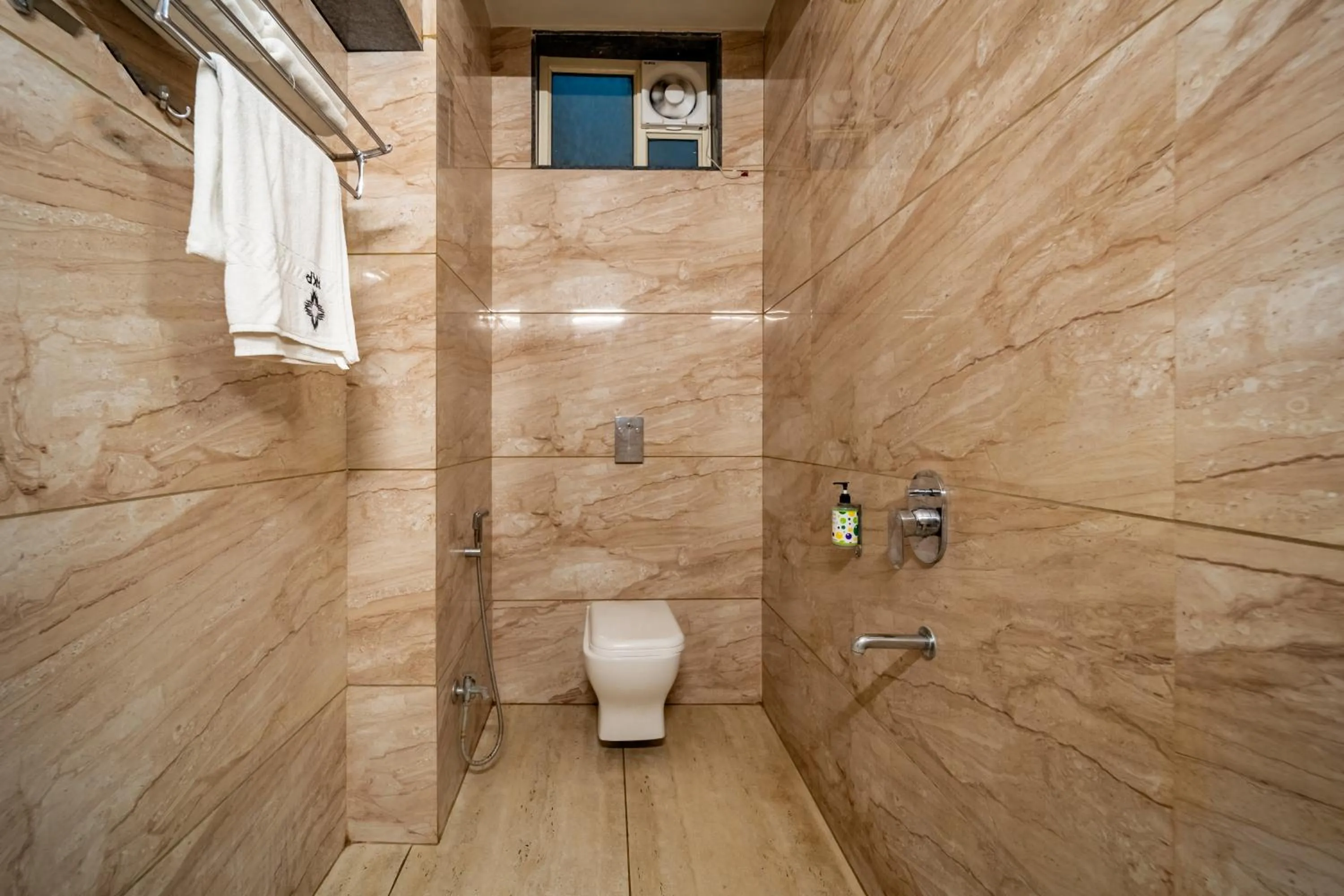 Bathroom in Treebo Kamal Regency