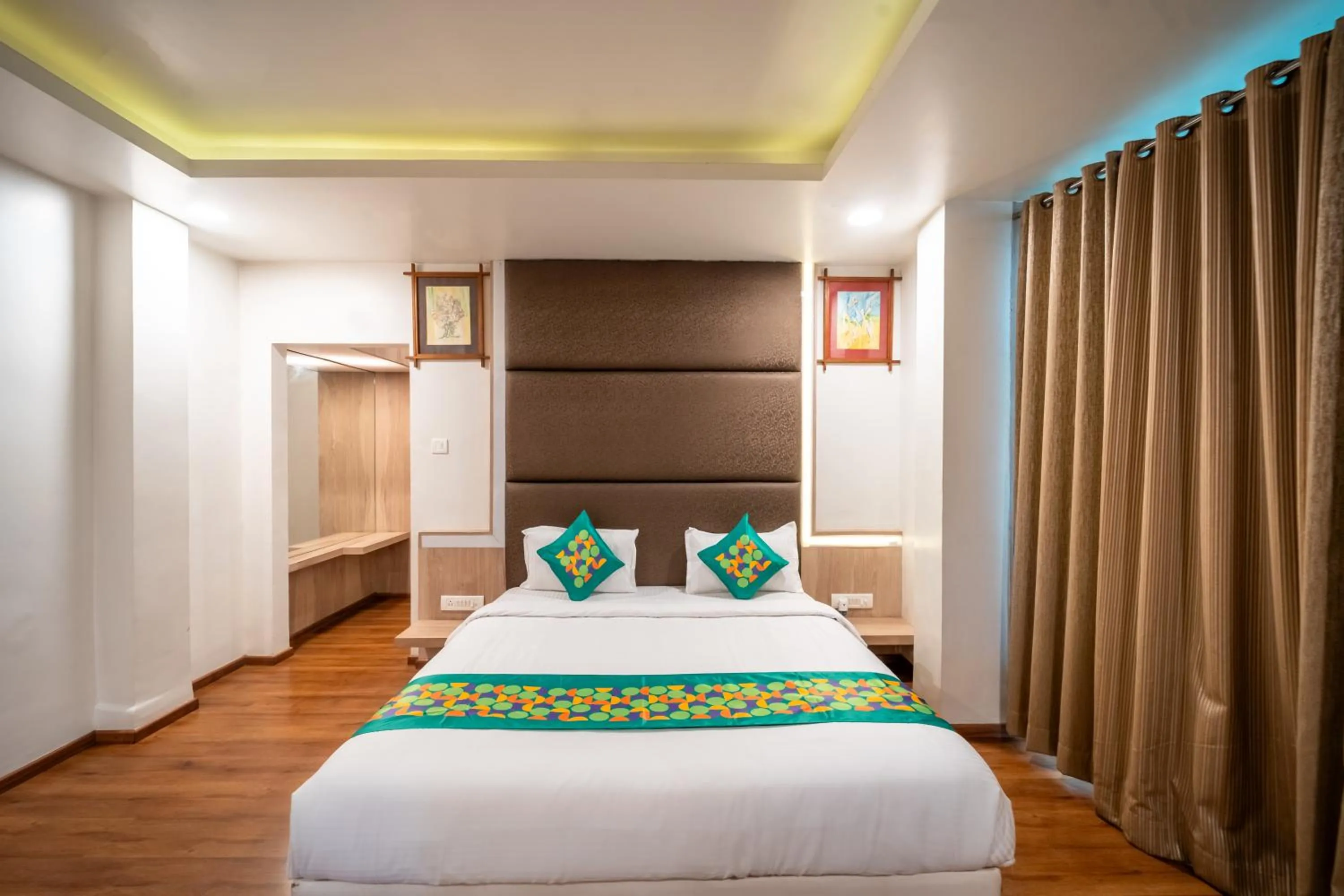 Bedroom, Bed in Treebo Kamal Regency