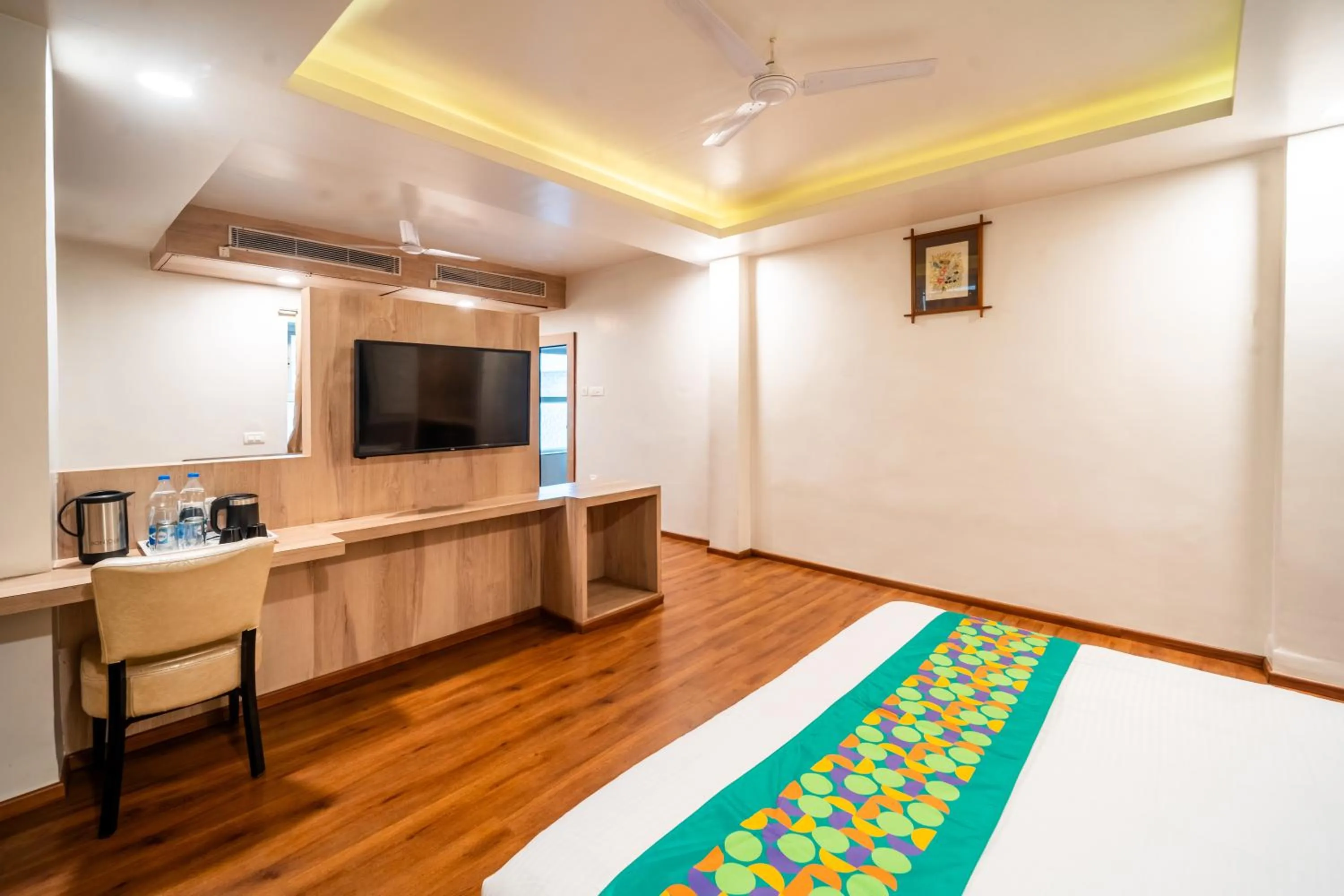 Bedroom, Bed in Treebo Kamal Regency