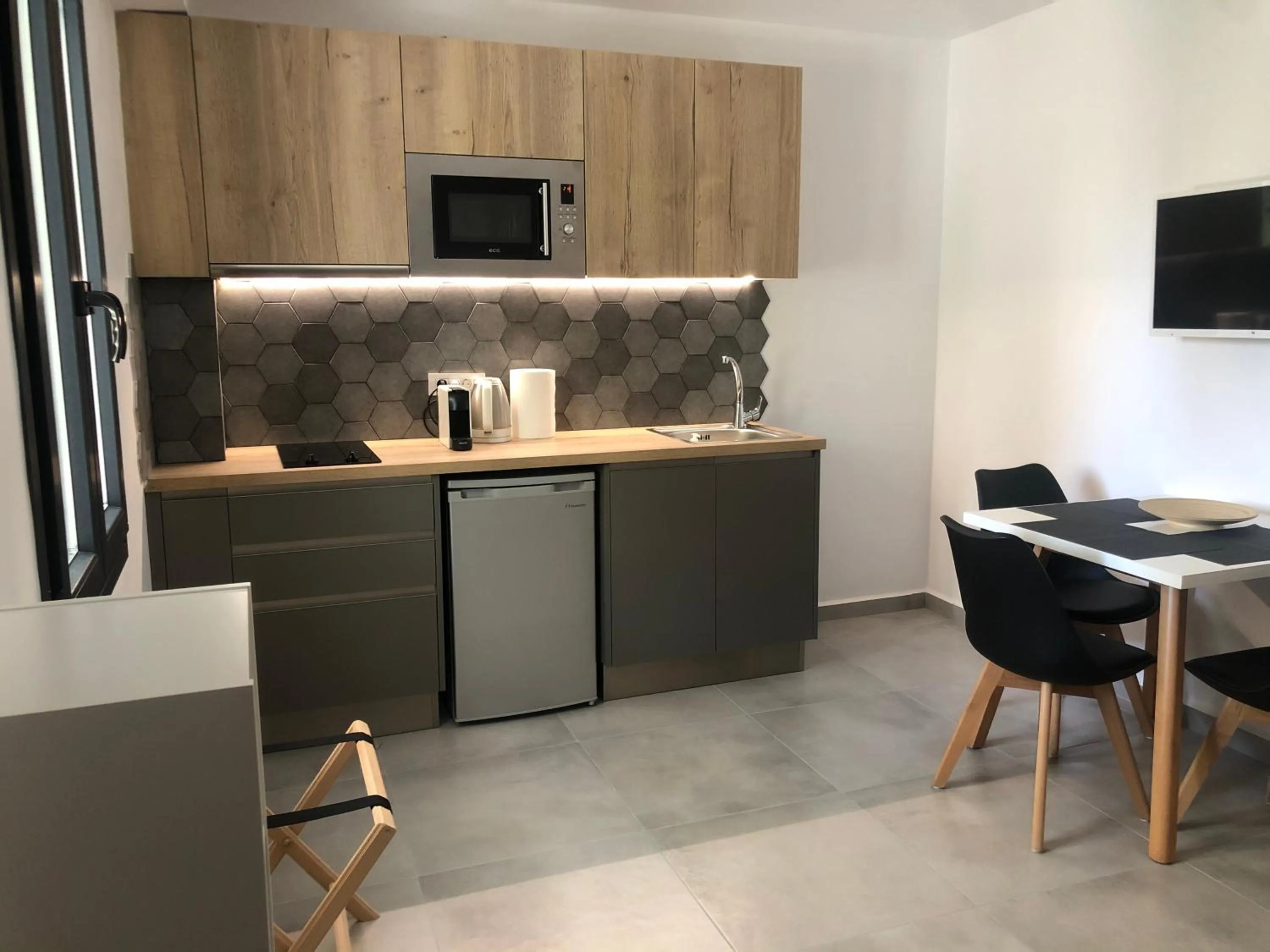 Coffee/tea facilities in Dragonfly Villas