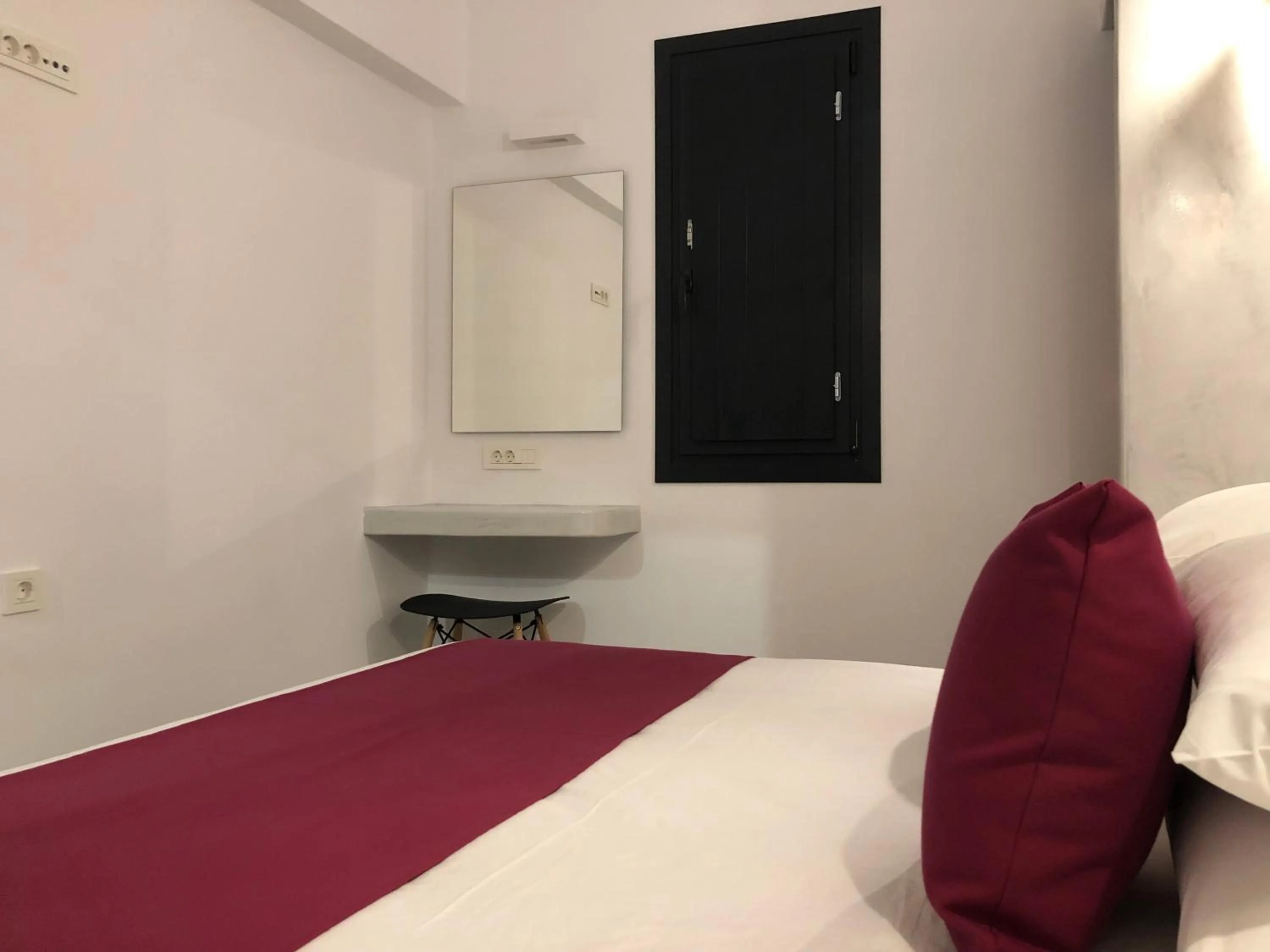 Bed in Dragonfly Villas