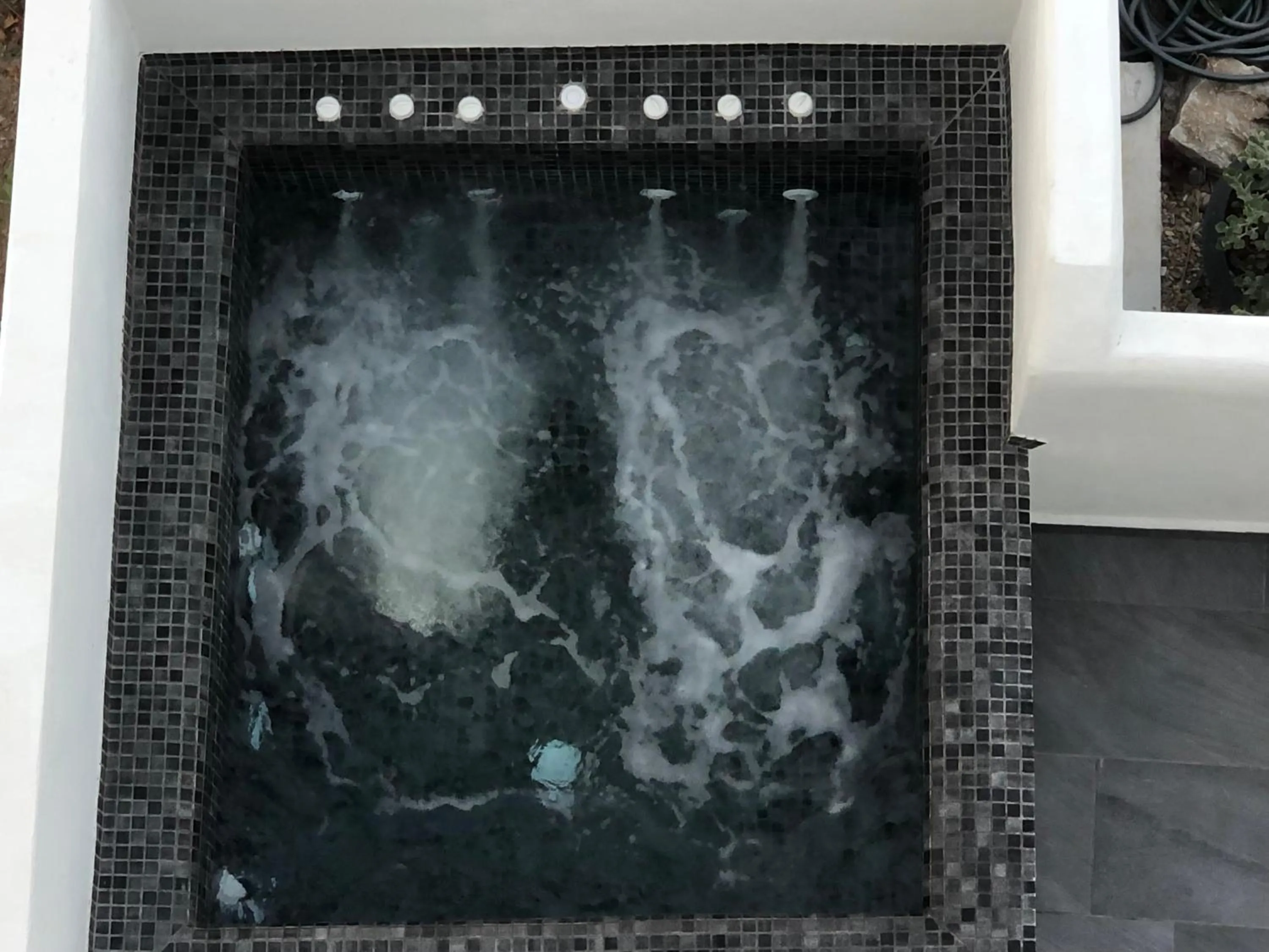 Hot Tub in Dragonfly Villas