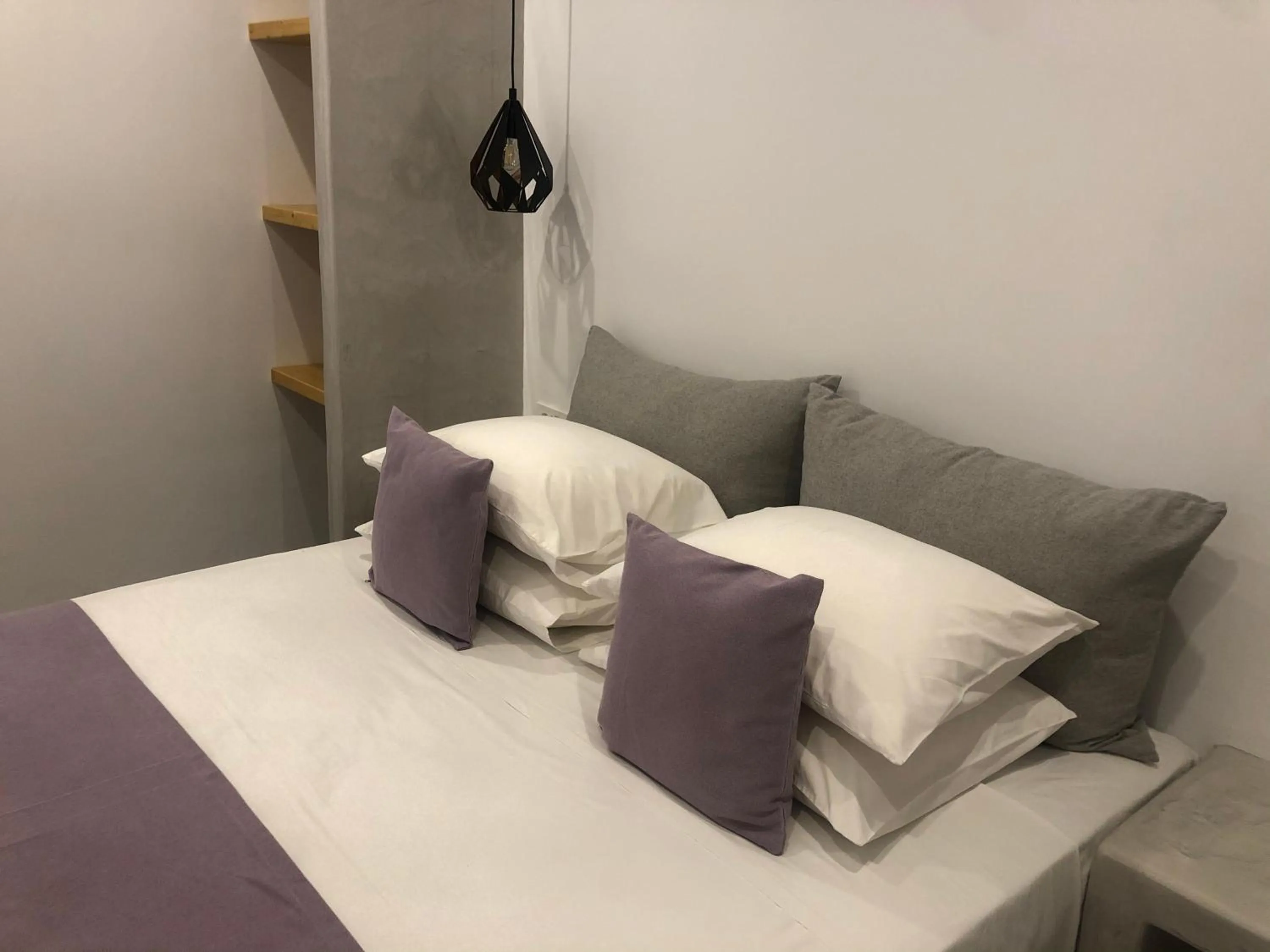 Bedroom, Bed in Dragonfly Villas