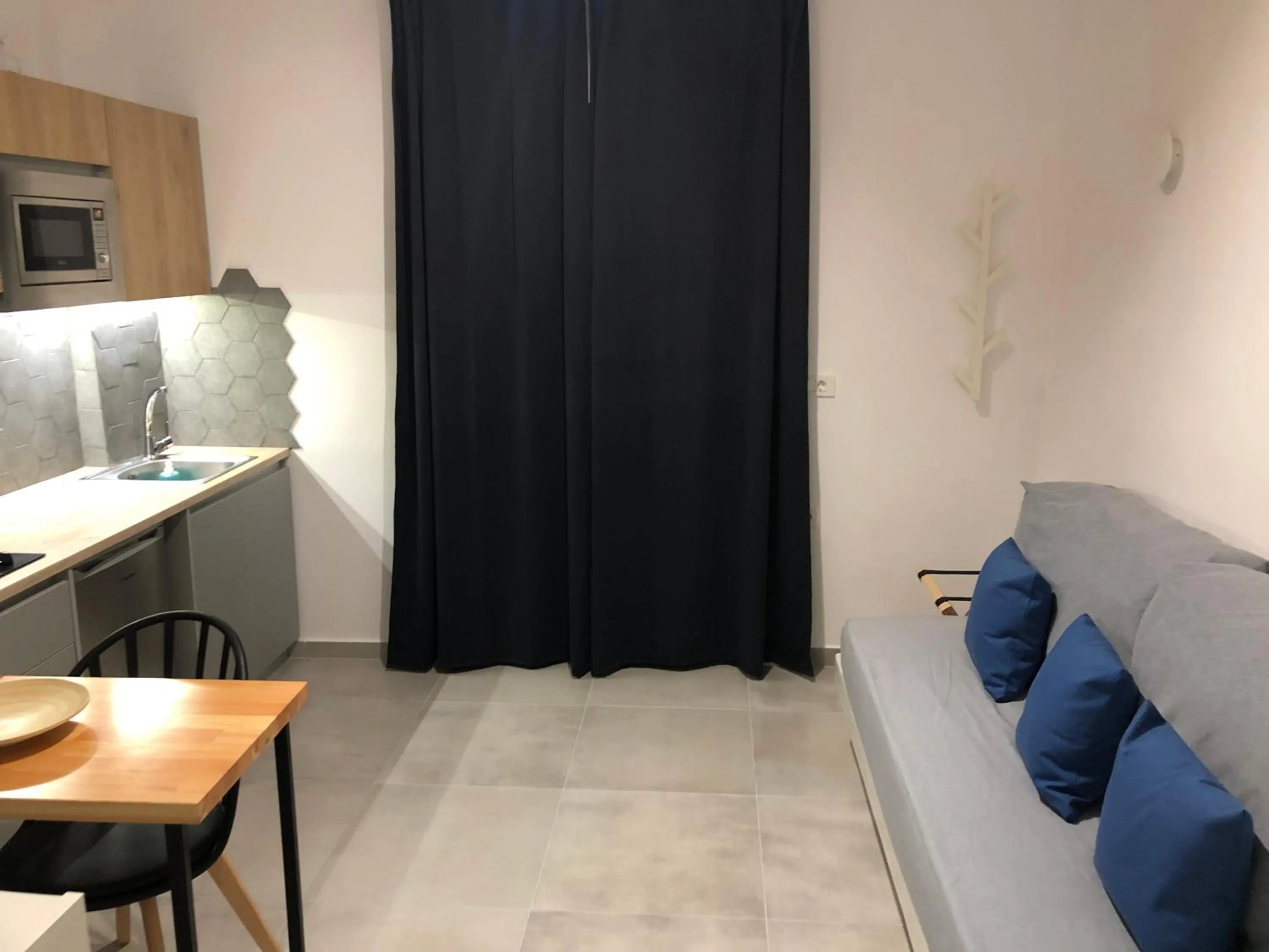 Kitchen or kitchenette in Dragonfly Villas