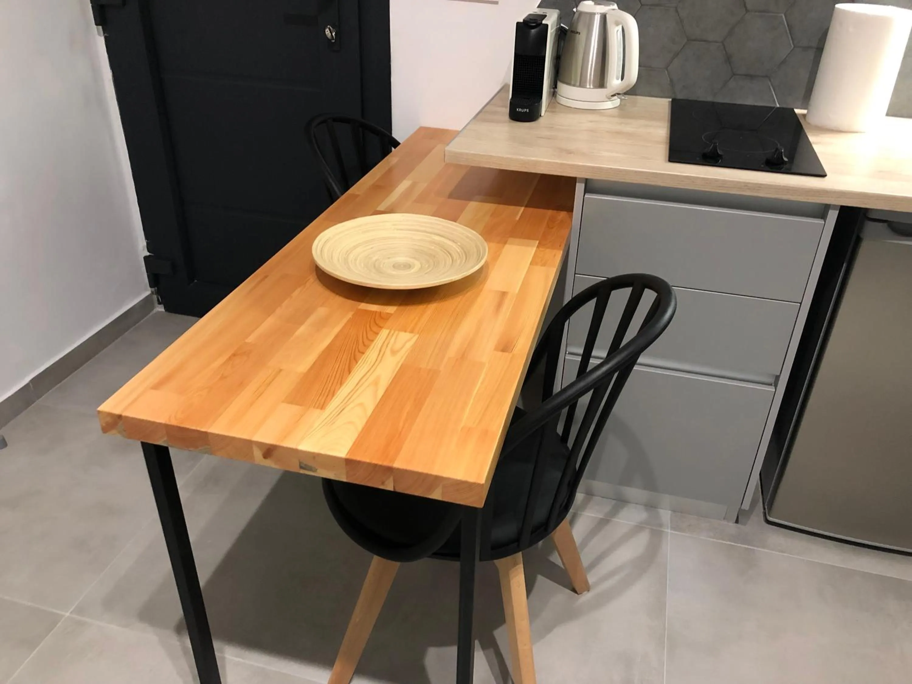 Kitchen or kitchenette in Dragonfly Villas