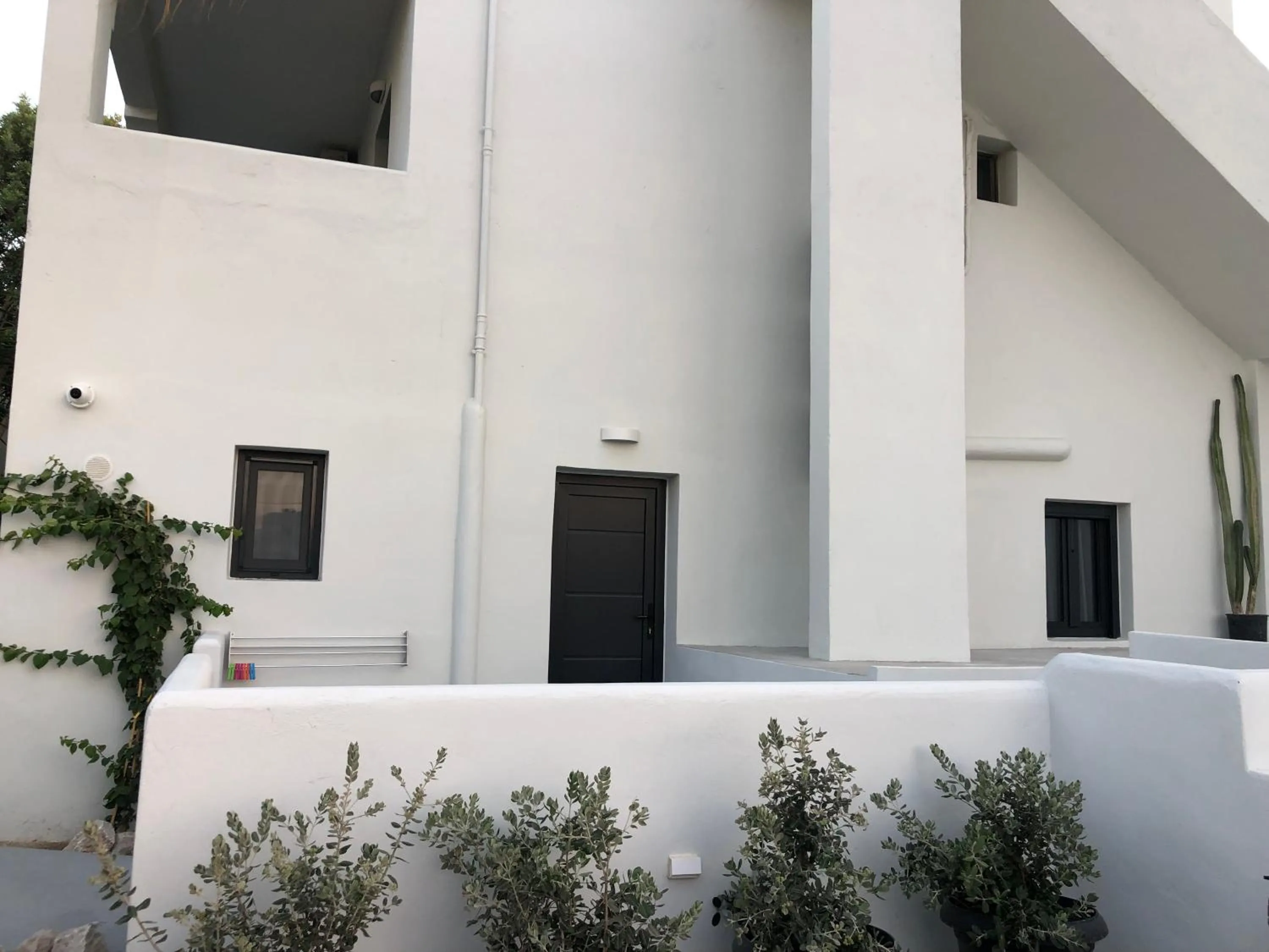 Facade/entrance in Dragonfly Villas