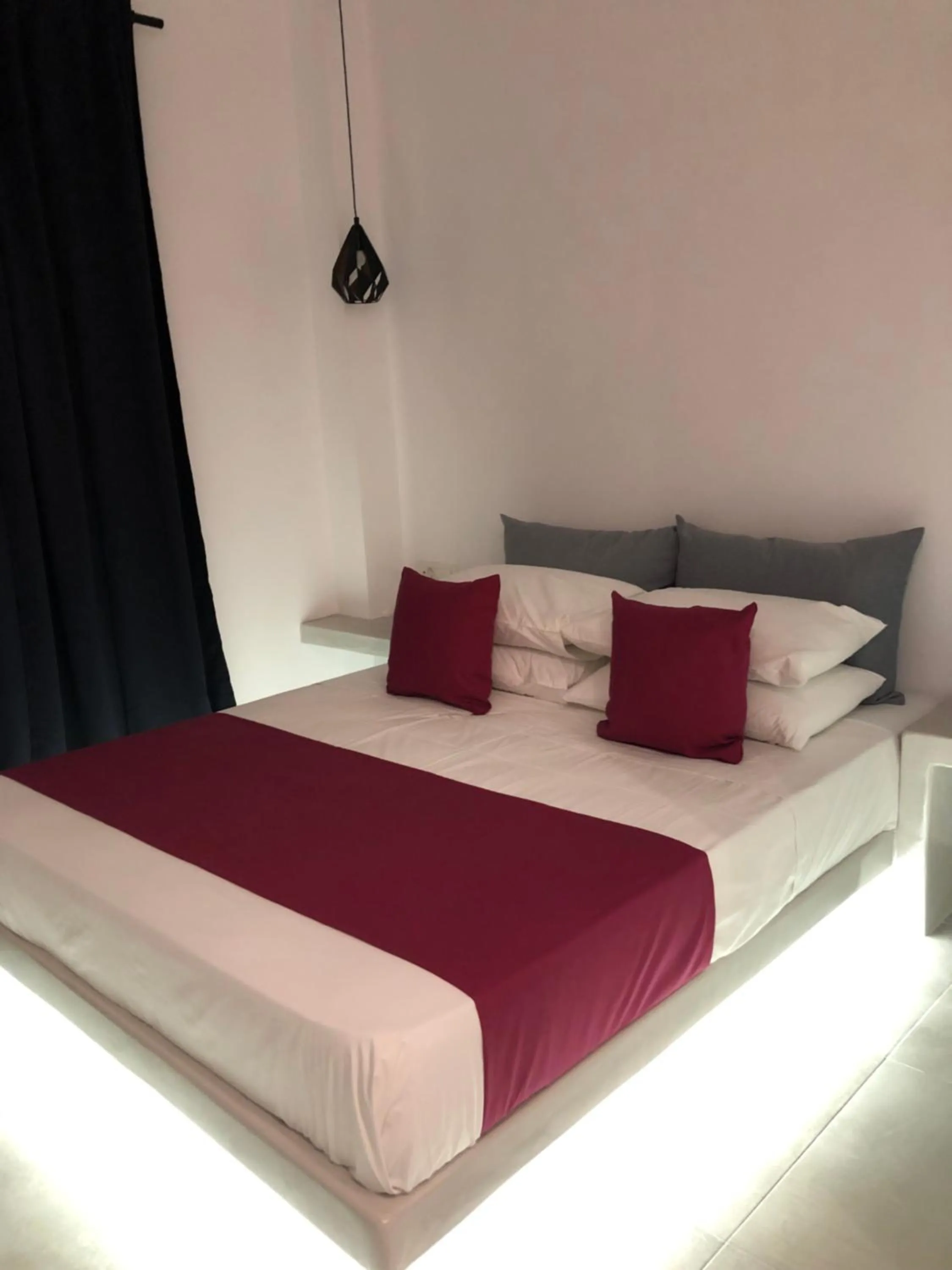 Bed in Dragonfly Villas